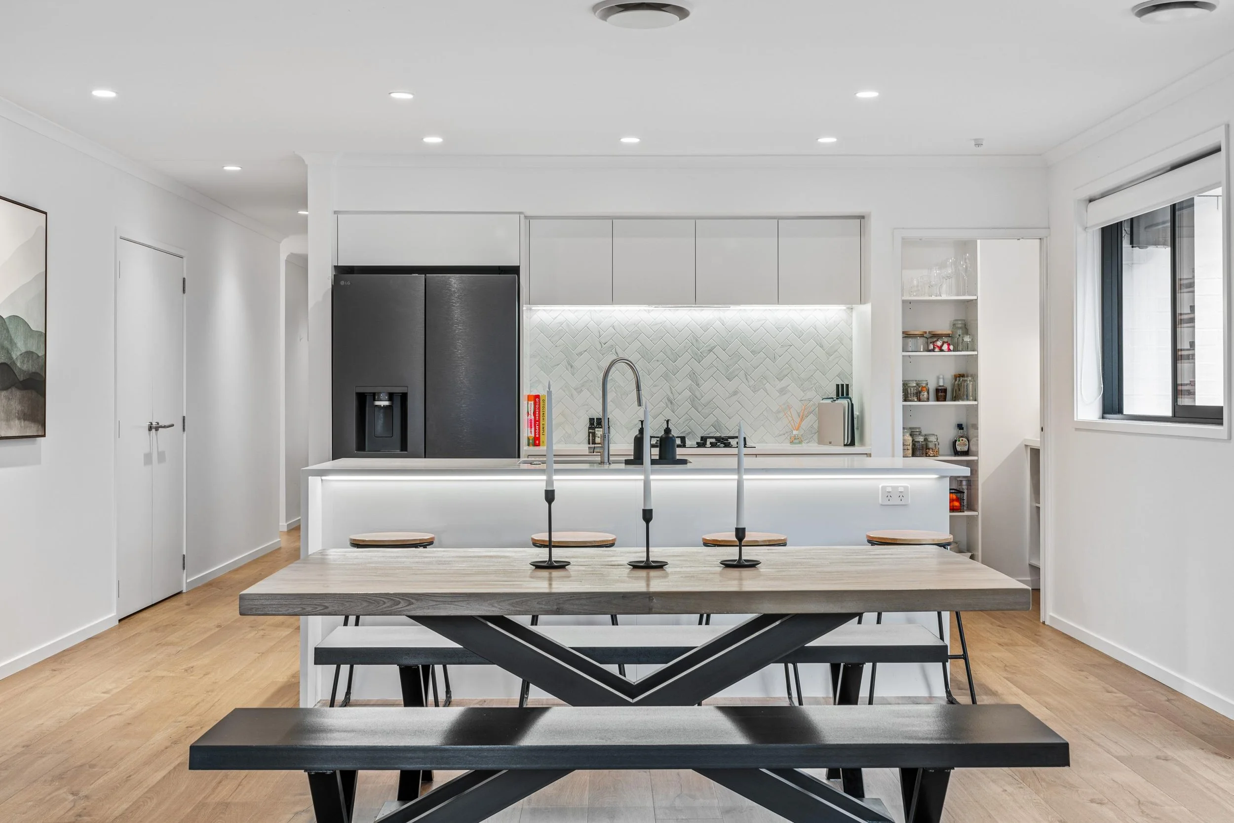 25 Nobilo Road 4.jpg