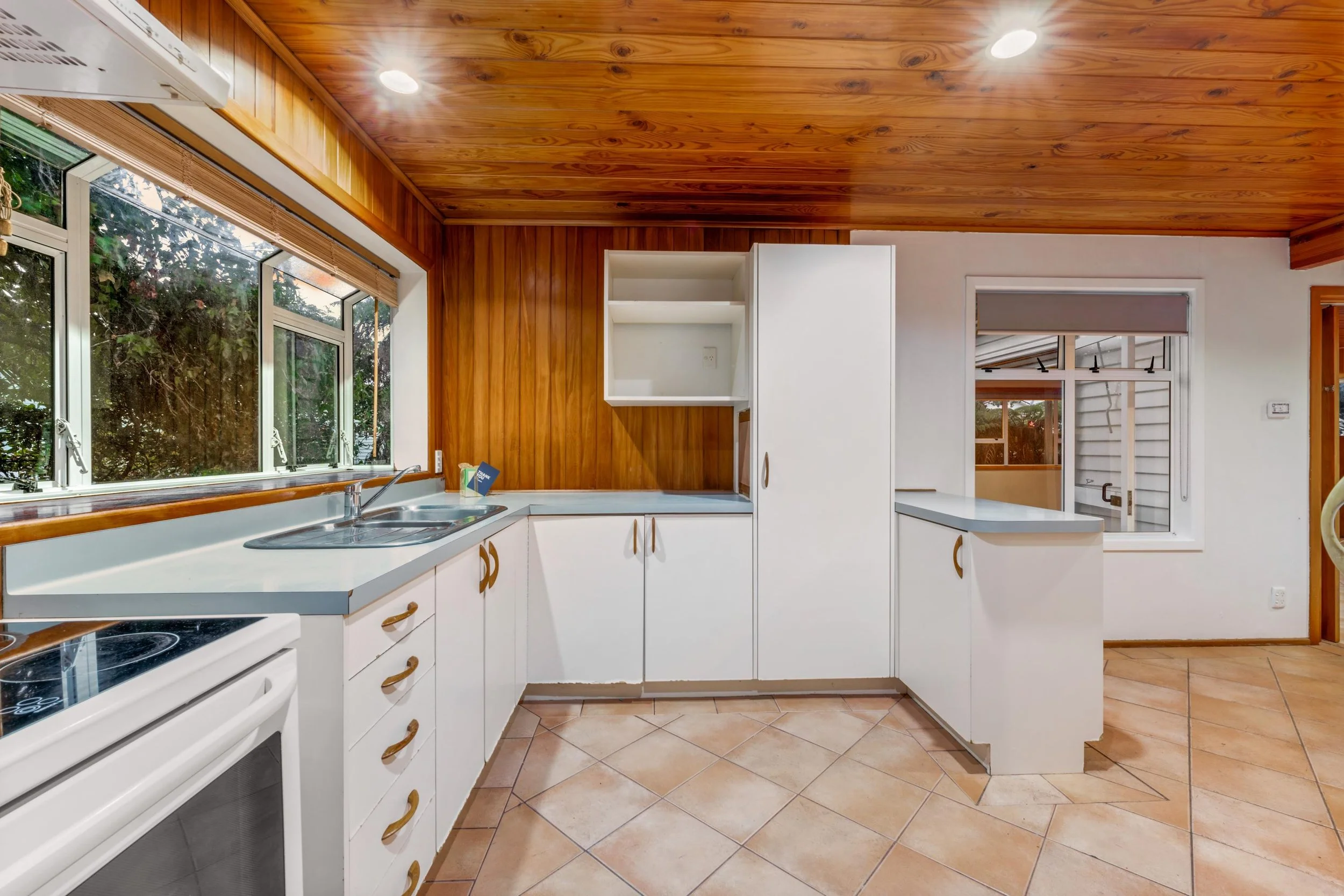 28 Geneva Place 5a.jpg