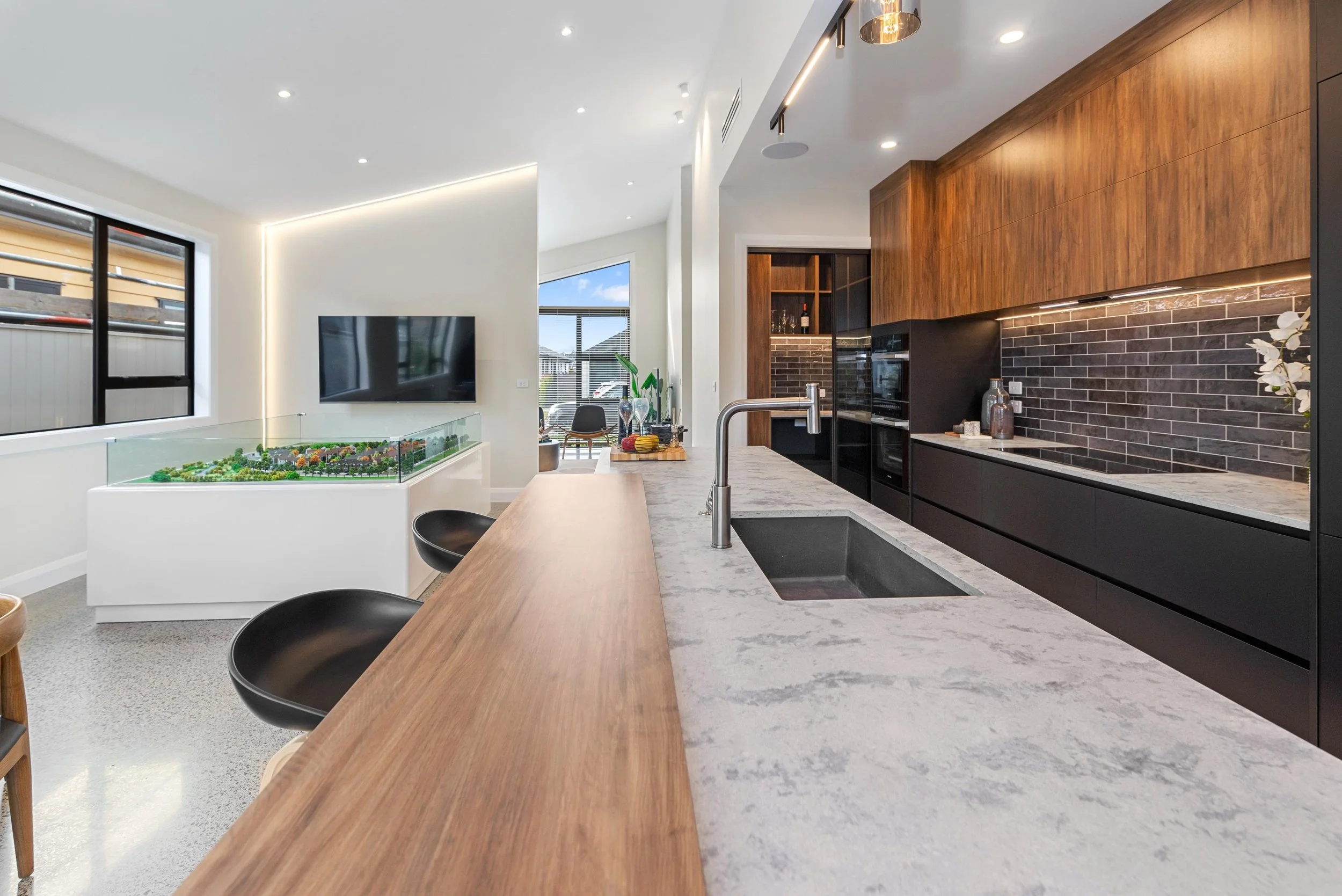13 Croatia Avenue 2.jpg