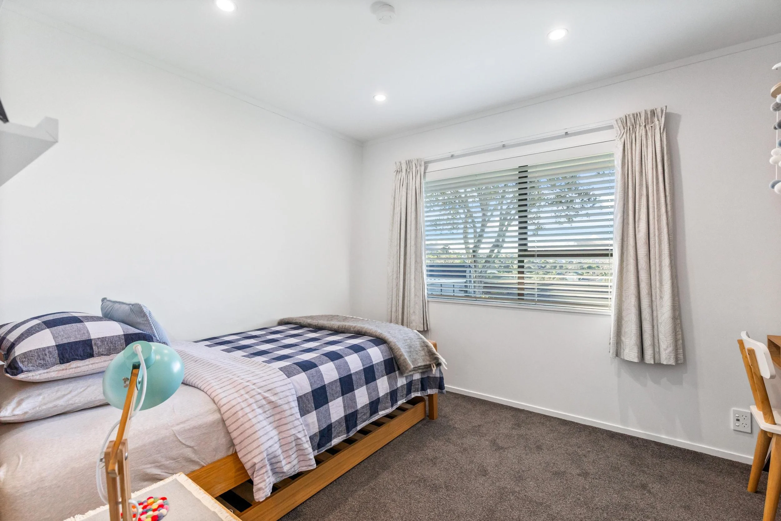 22 Matisse Drive 17.jpg