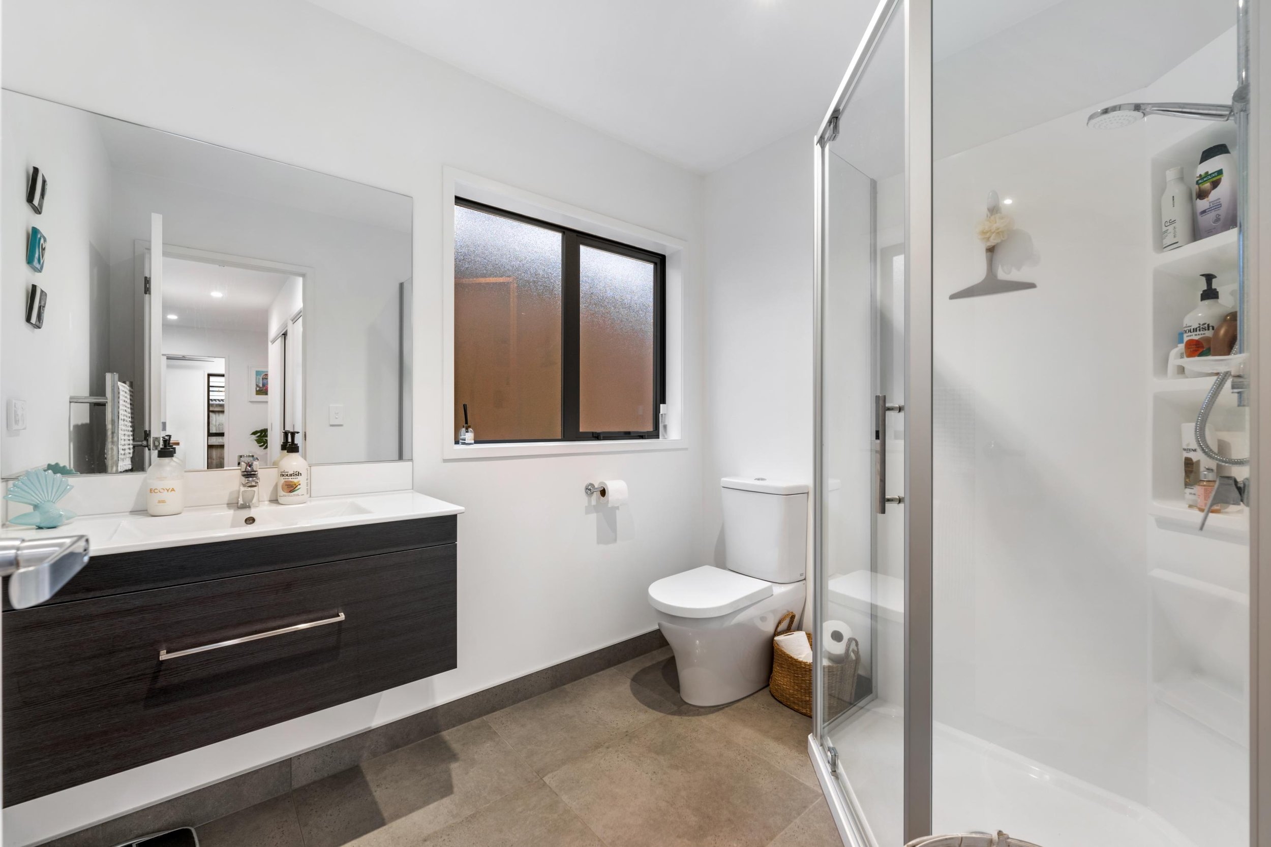 30 Accolage Boulevard 15a.jpg