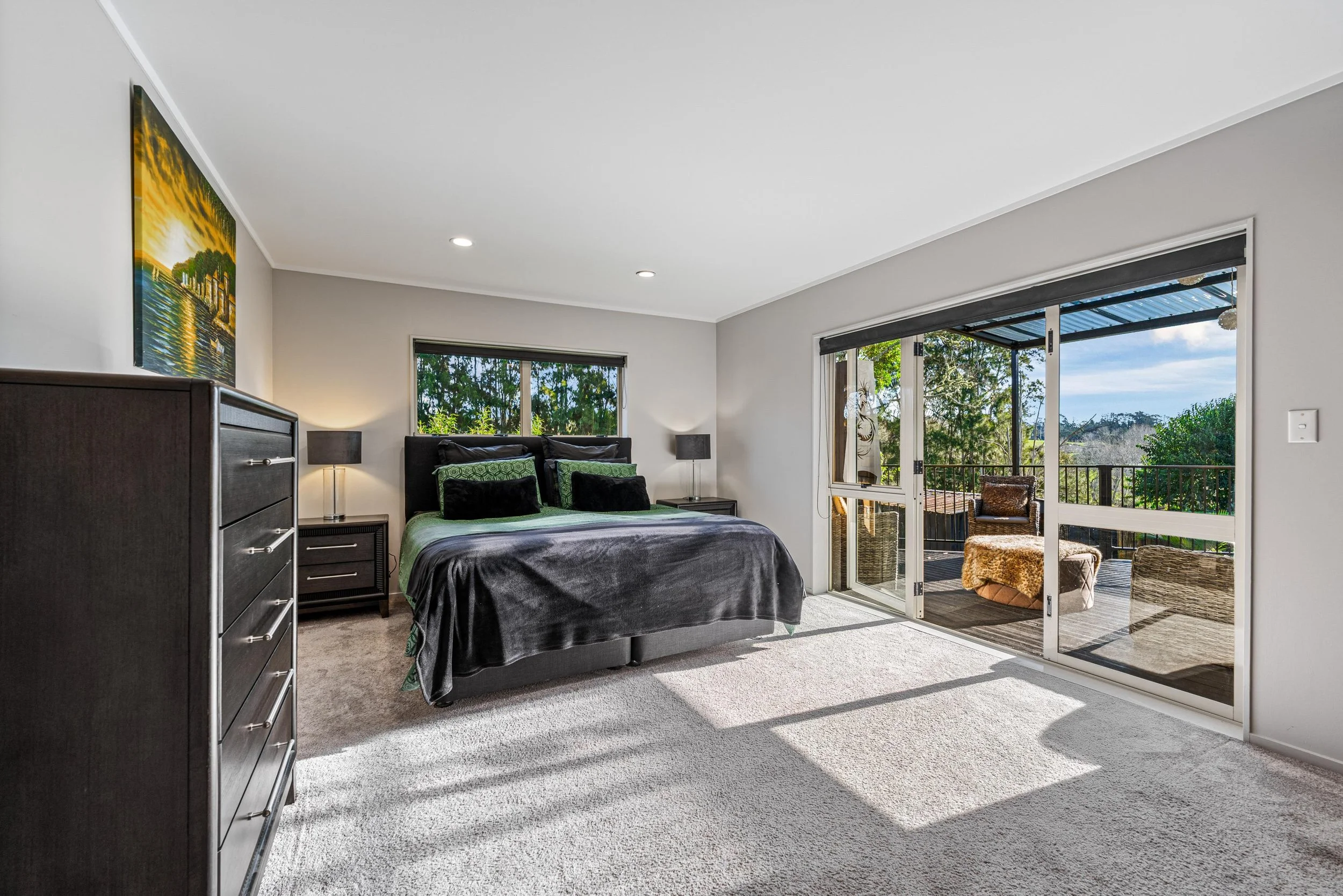 129b Parrs Cross Road 16.jpg