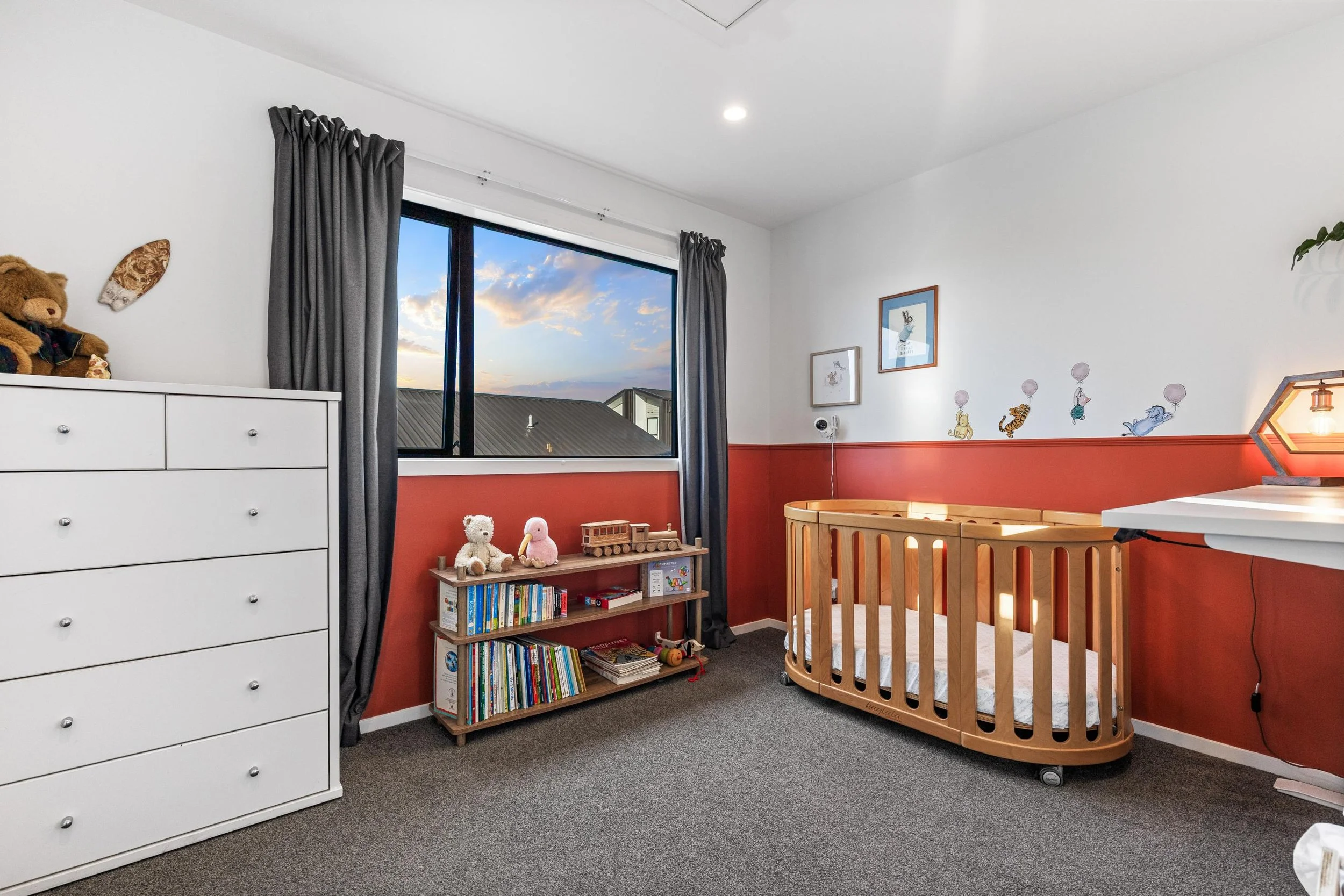 33-28 Westgate Drive 15.jpg