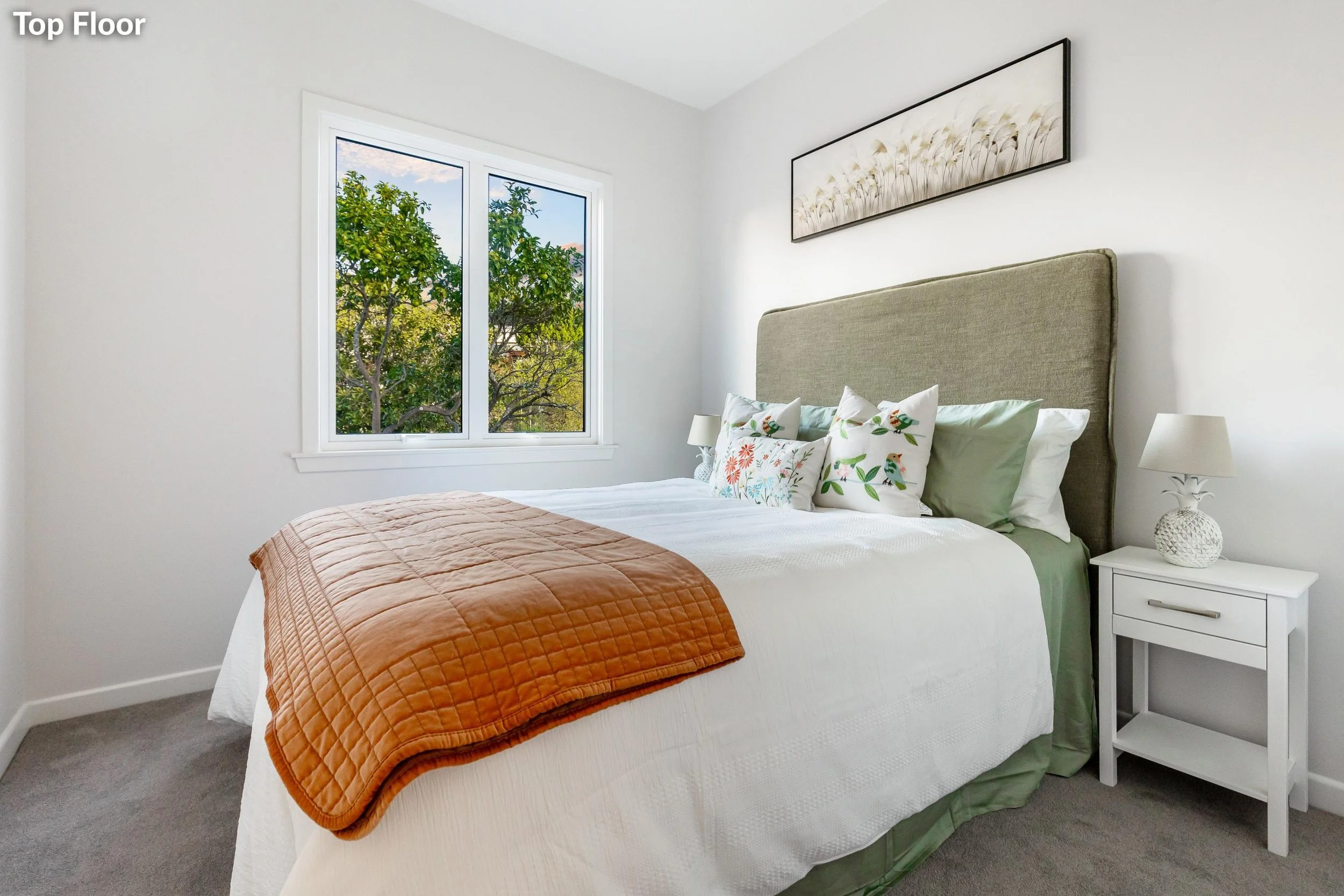 158 Hutchinson Avenue 4.jpg