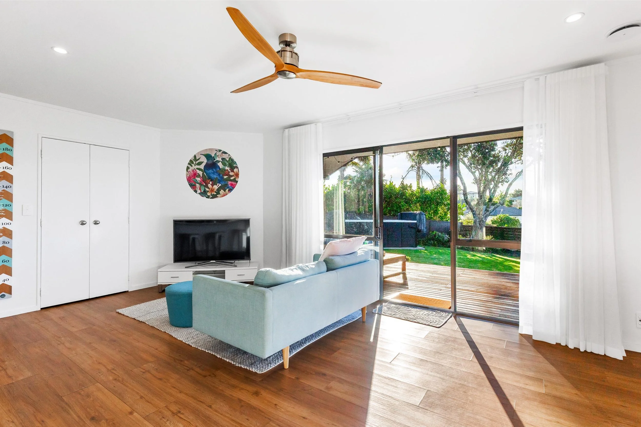 22 Matisse Drive 5.jpg