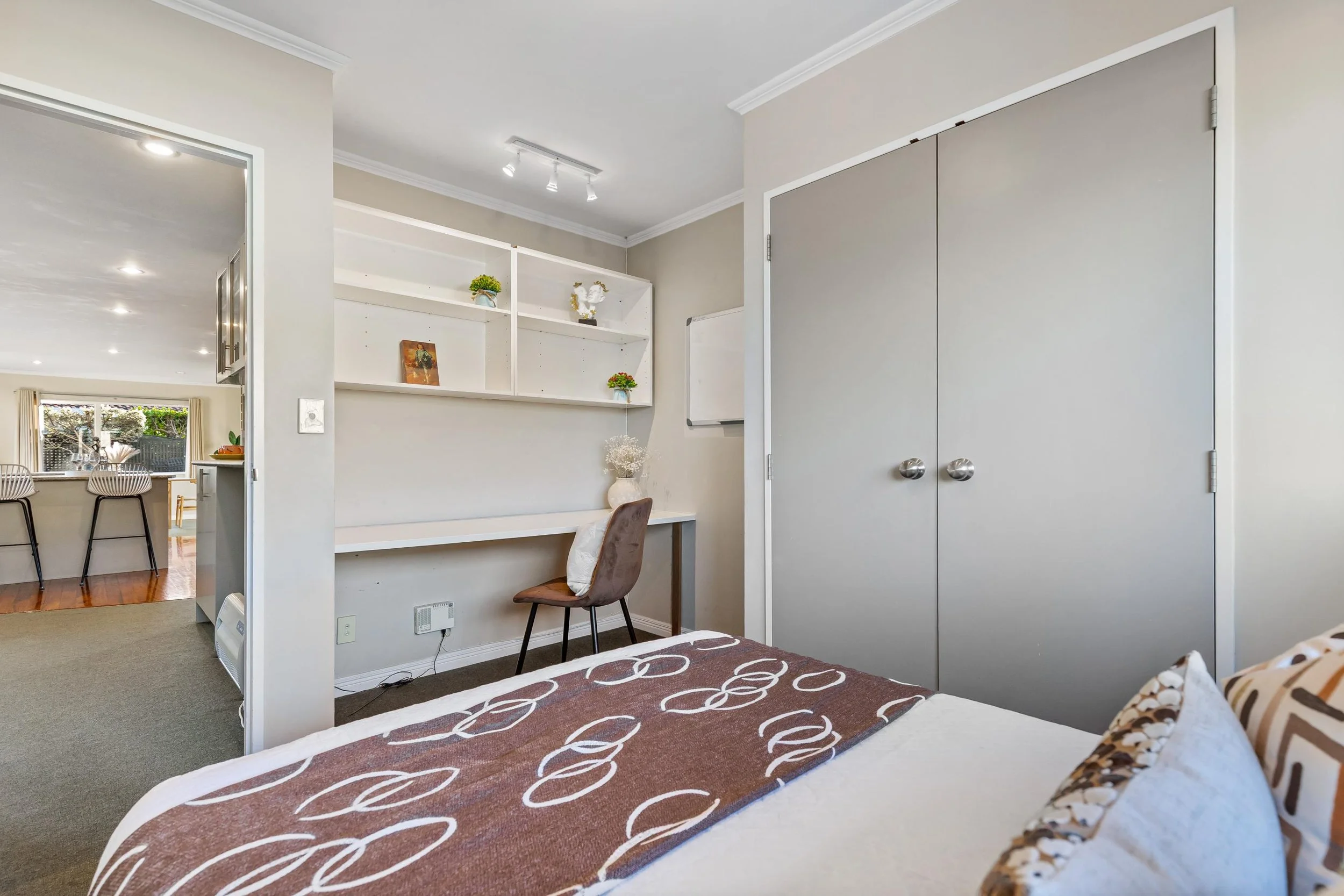 12 Suncrest Drive 17a.jpg