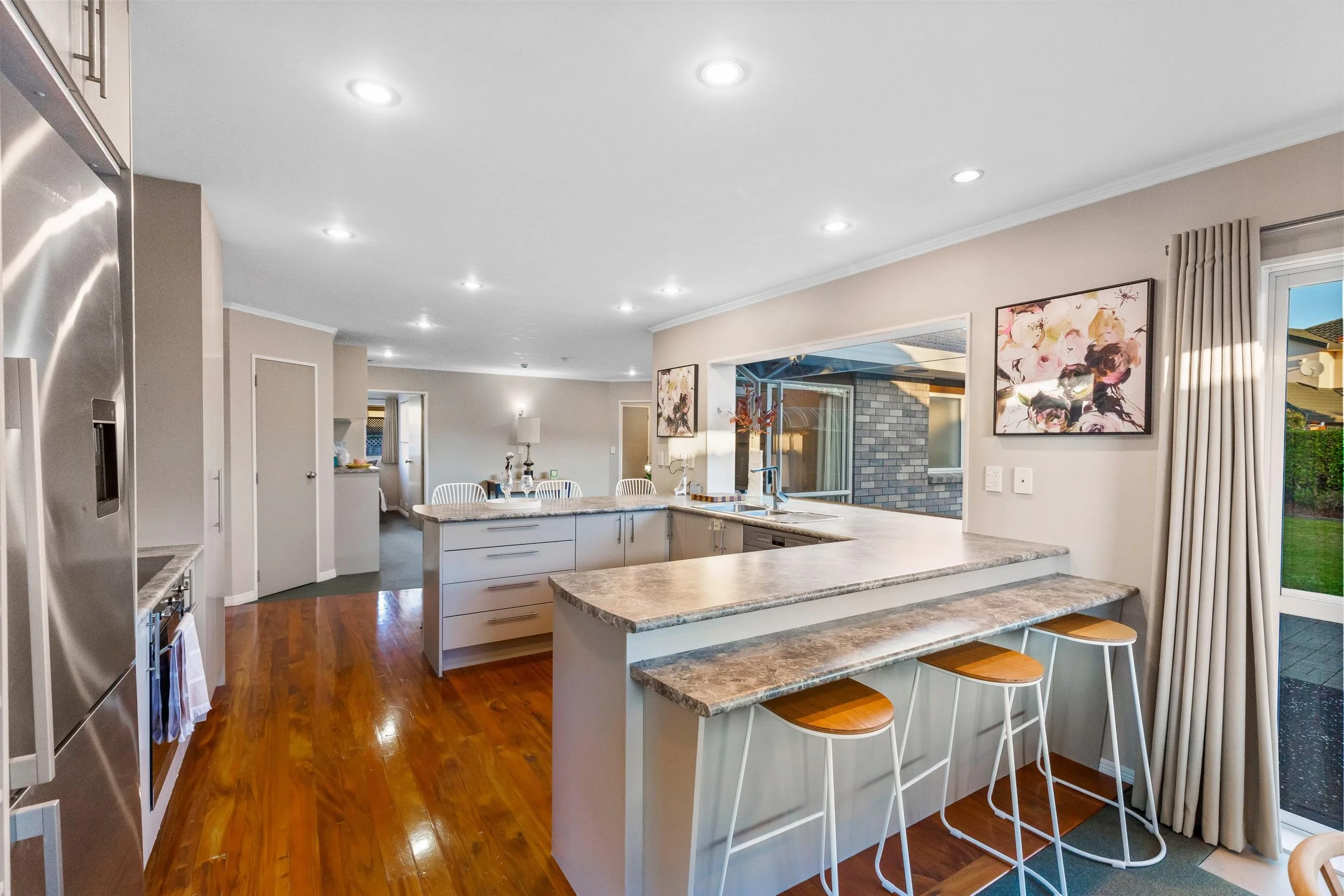 12 Suncrest Drive 7.jpg