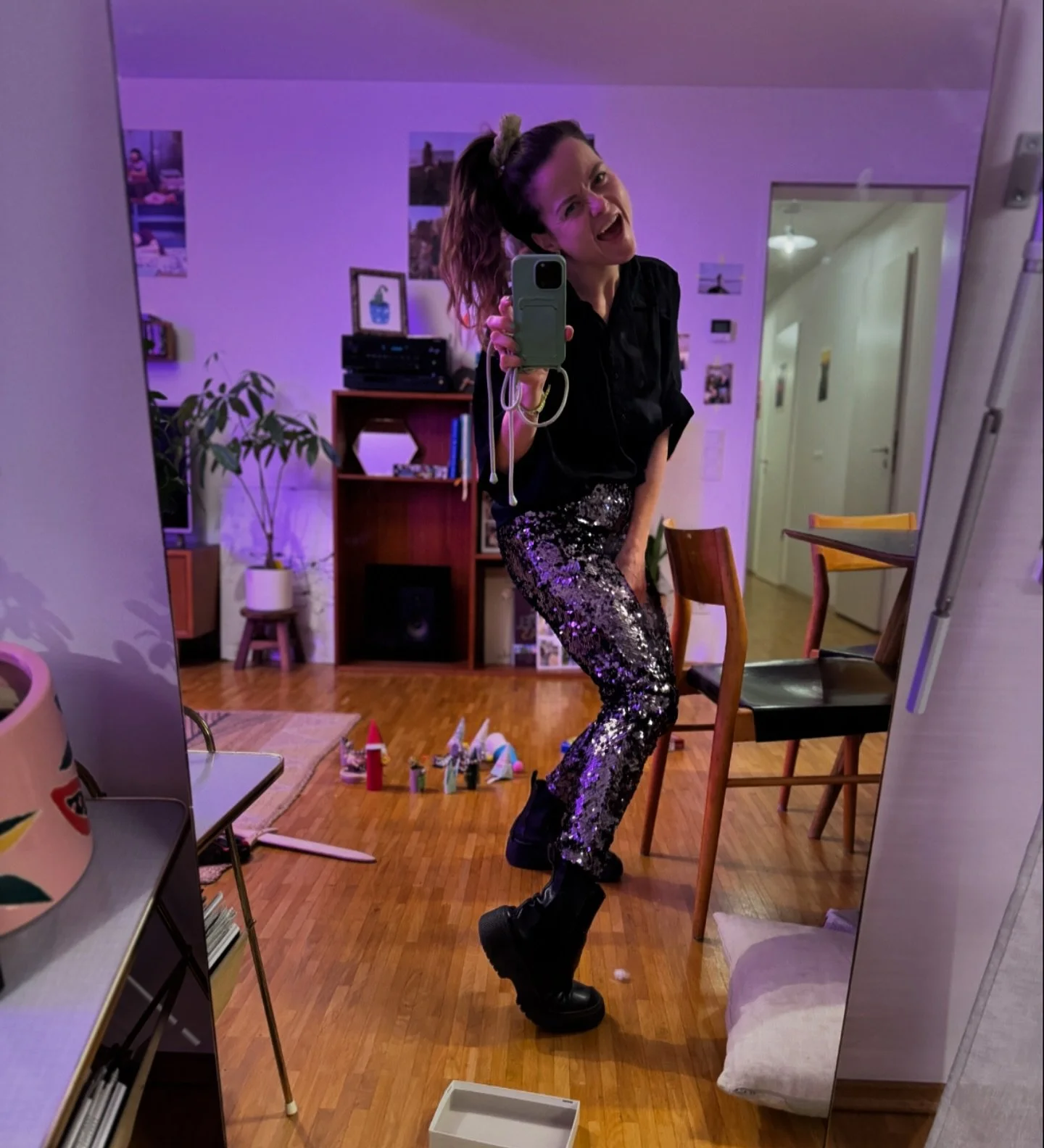 Endlich Inhaberin einer Glitzerhose - dank @annuschki1000