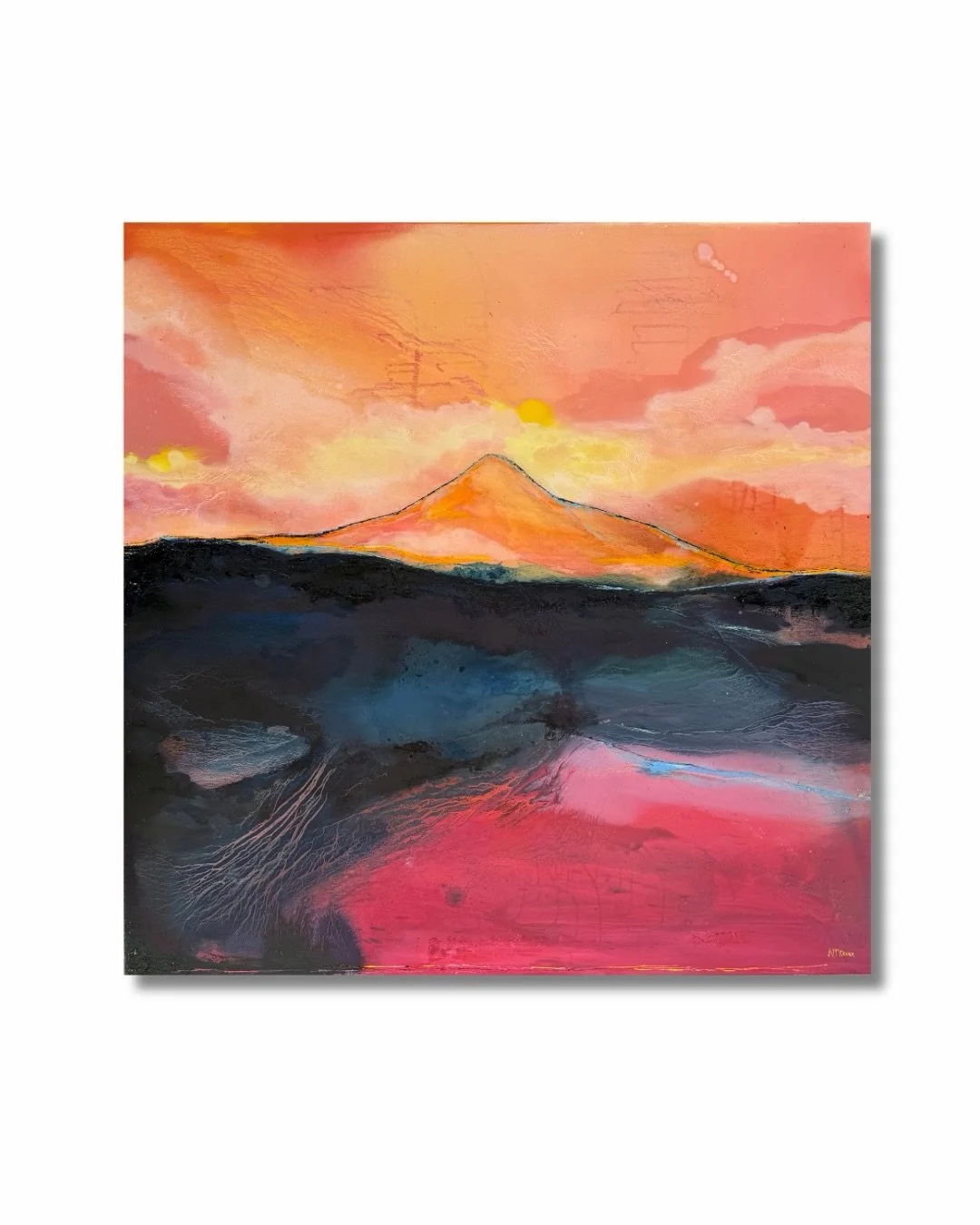 The West. Last Light. 

100cm x 100cm 
Oil on deep edge box canvas 
Framed in a bespoke wooden box frame

Available to purchase via @gormleysgallery 

#irishartist #irishart #irishdesign #irishheritage #contemporarylandscape