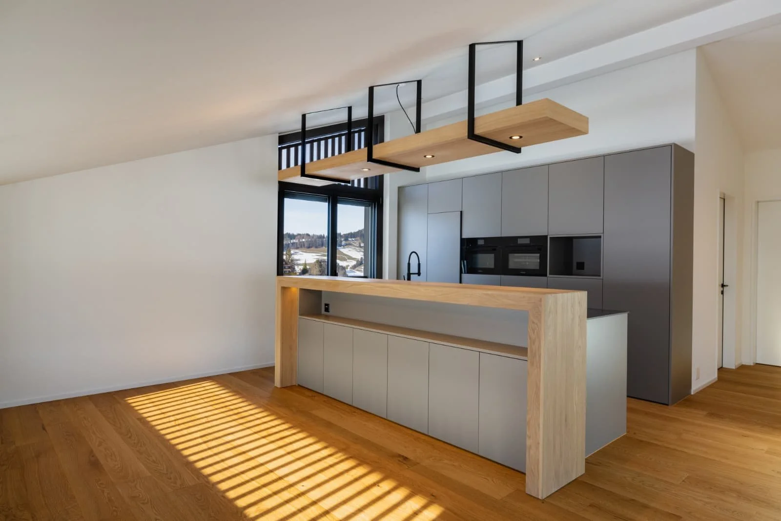 Küche DG näher.jpeg