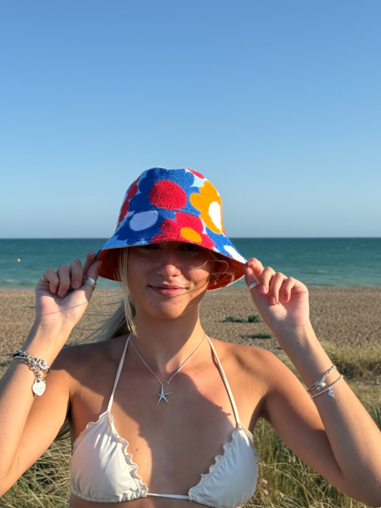 CurtisKittyBeachS.png