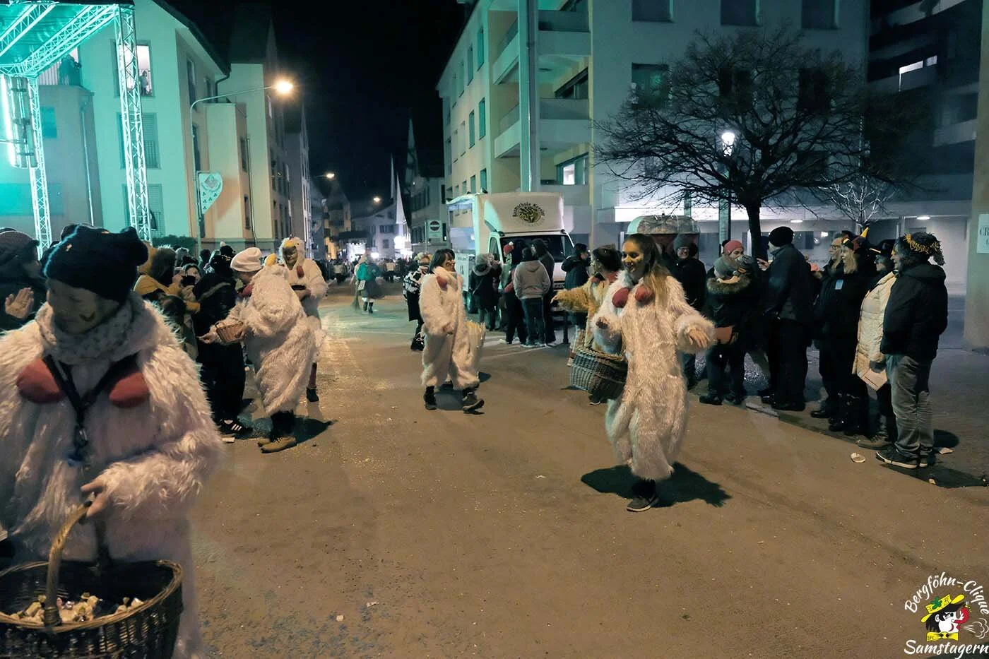 Fasnachtsumzug_Lachen_2019_076.jpg
