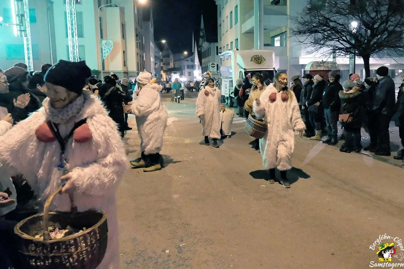 Fasnachtsumzug_Lachen_2019_075.jpg