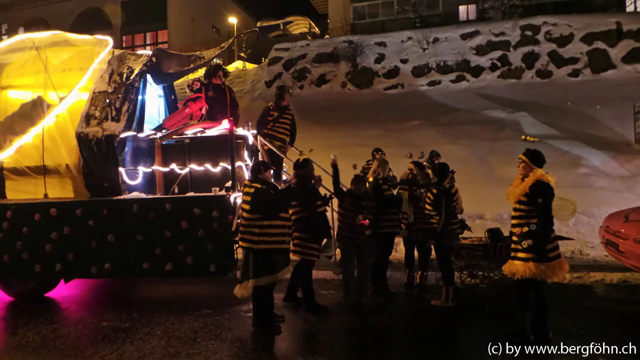 Fasnachtsumzug_Menzingen_2013_032.jpg