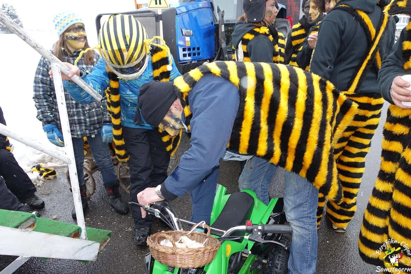 Fasnachtsumzug_Bennau_2013_011.jpg