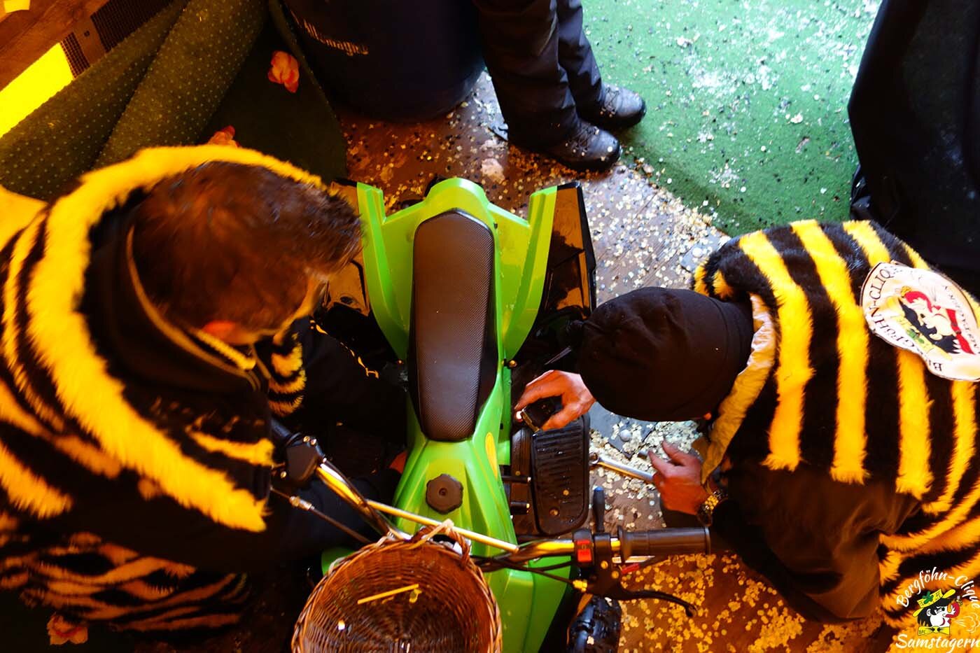 Fasnachtsumzug_Bennau_2013_040.jpg