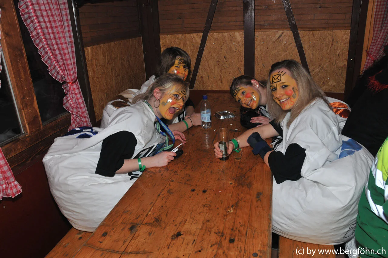 maskenball_2011_144.jpg