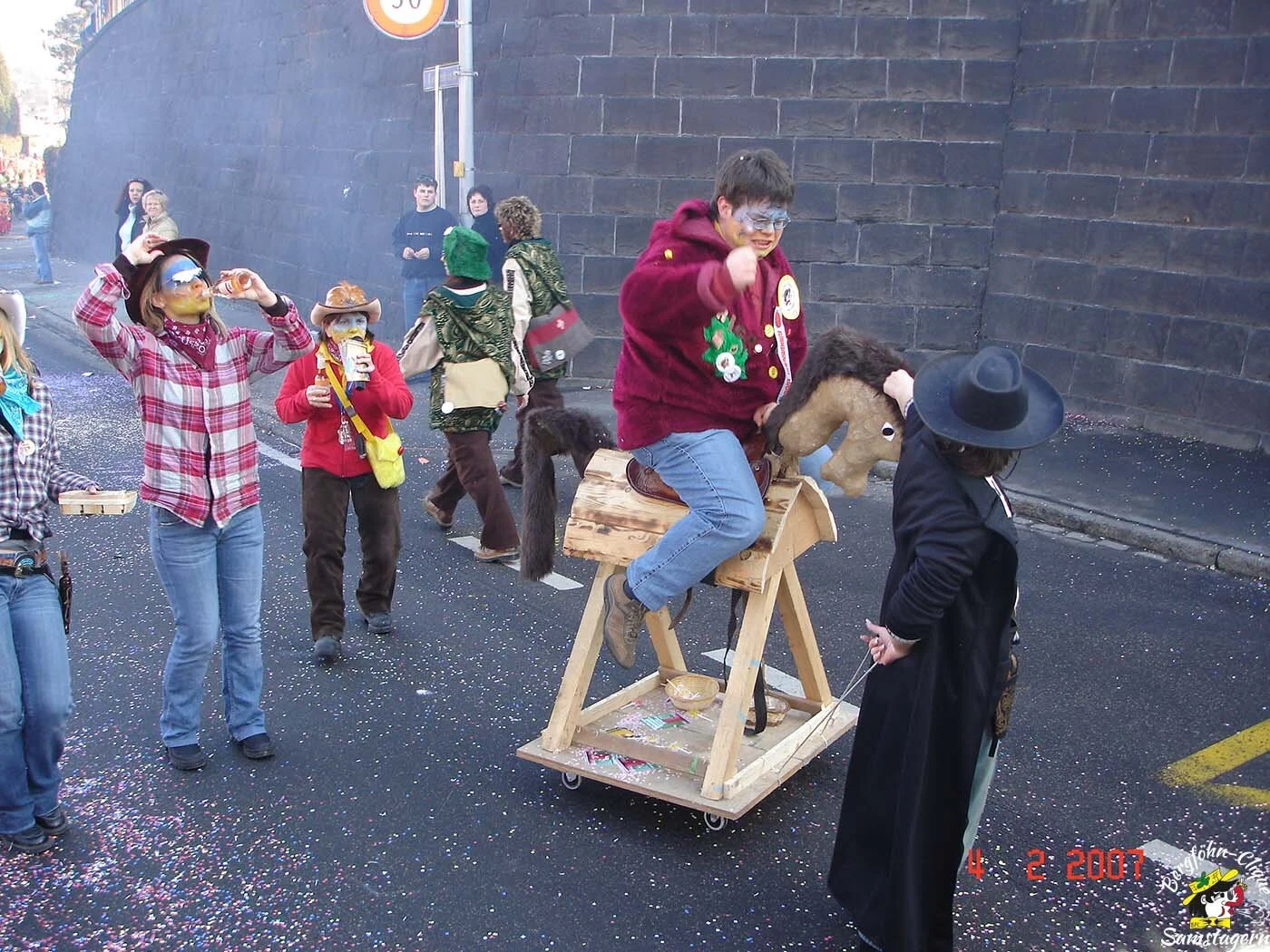 Fasnachtsumzug_Uznach_2007_23.jpg