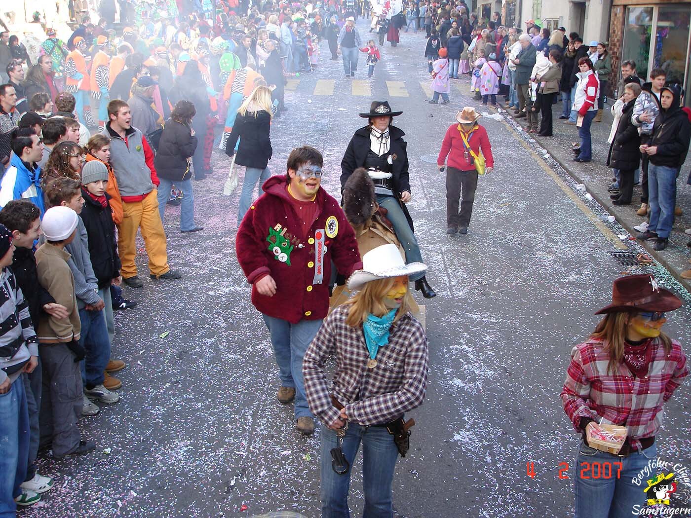Fasnachtsumzug_Uznach_2007_29.jpg