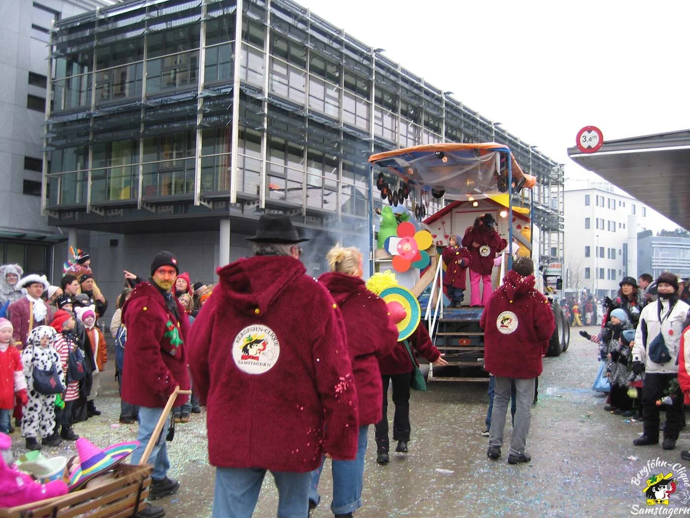Fasnachtsumzug_Baar_200625.jpg