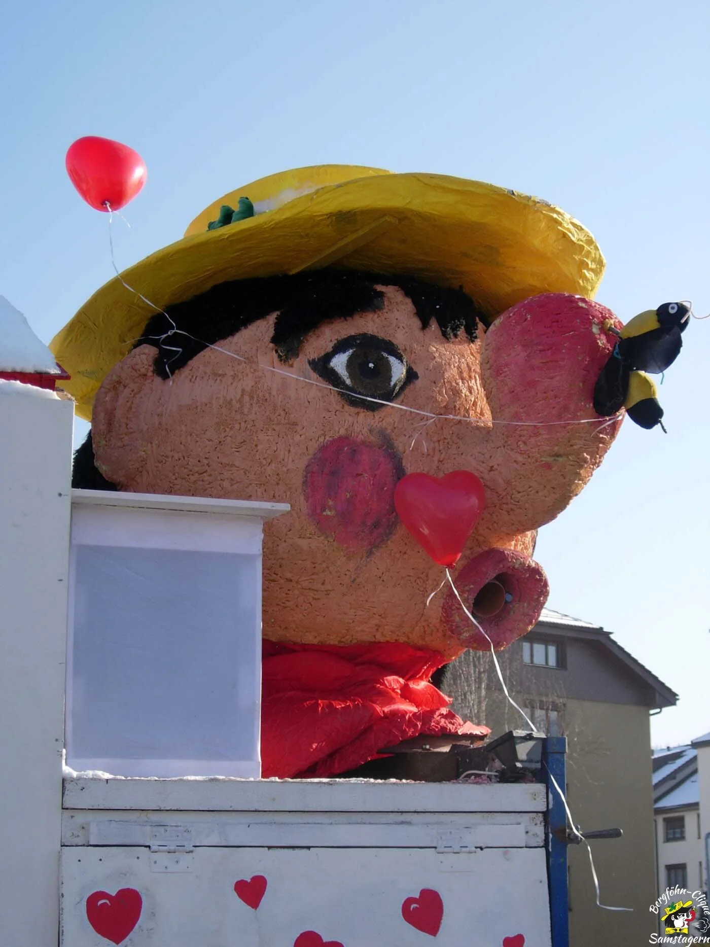 Fasnachtsumzug_Galgenen_2005_04.jpg