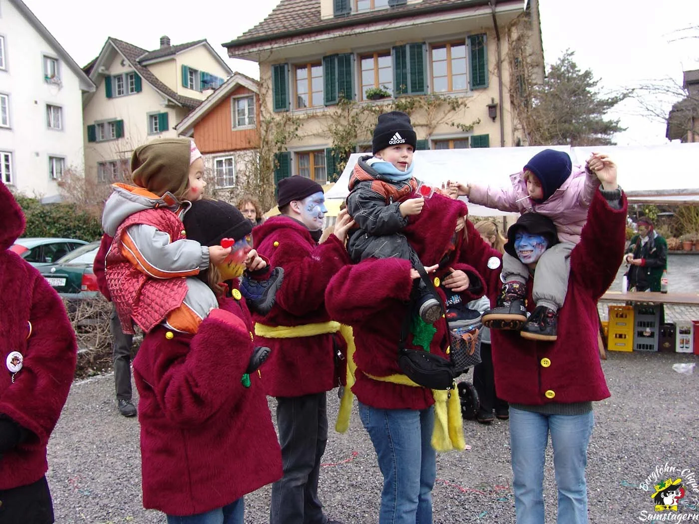 Fasnachtsumzug_Richterswil_2005_01.jpg
