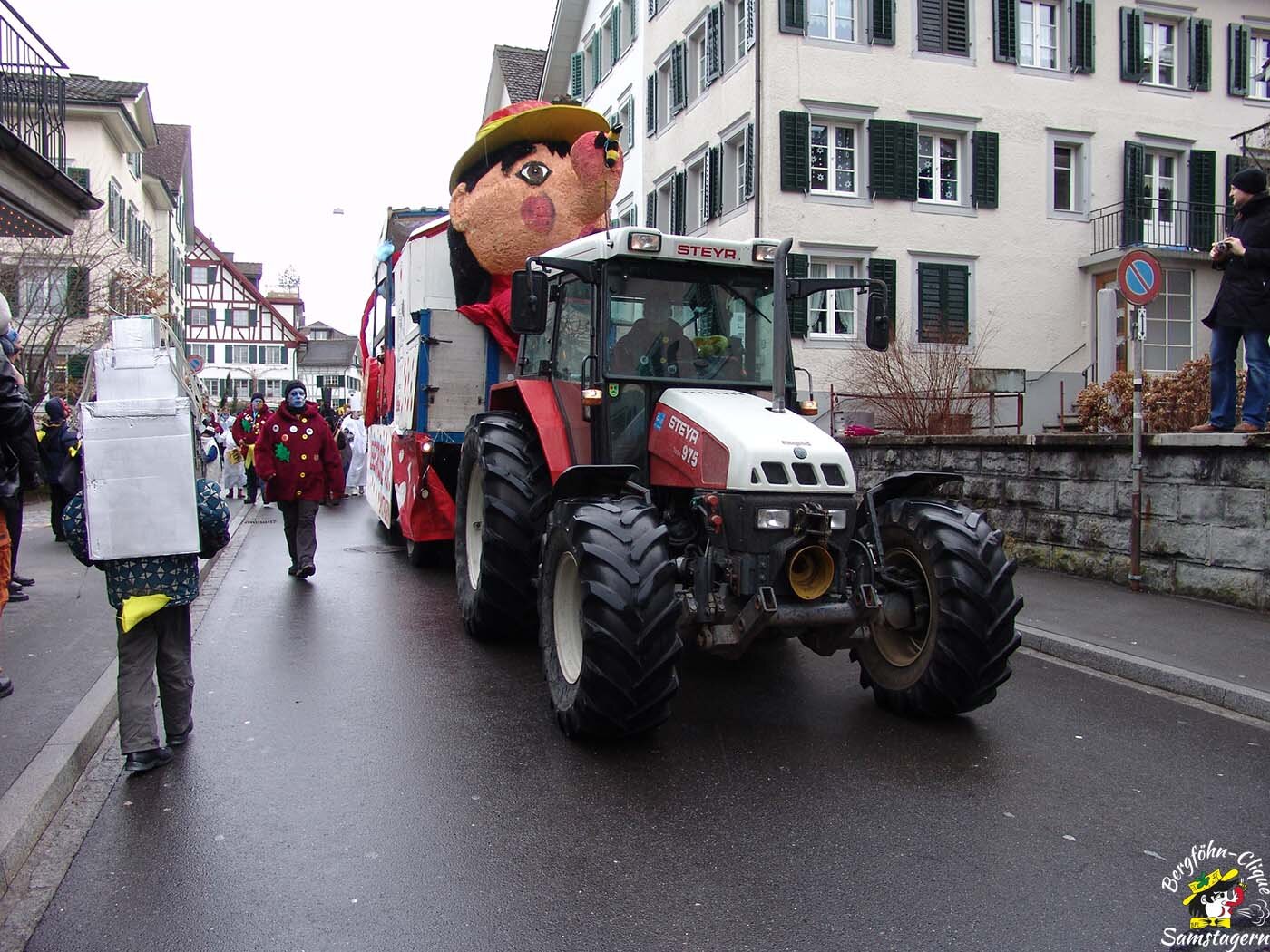 Fasnachtsumzug_Richterswil_2005_08.jpg