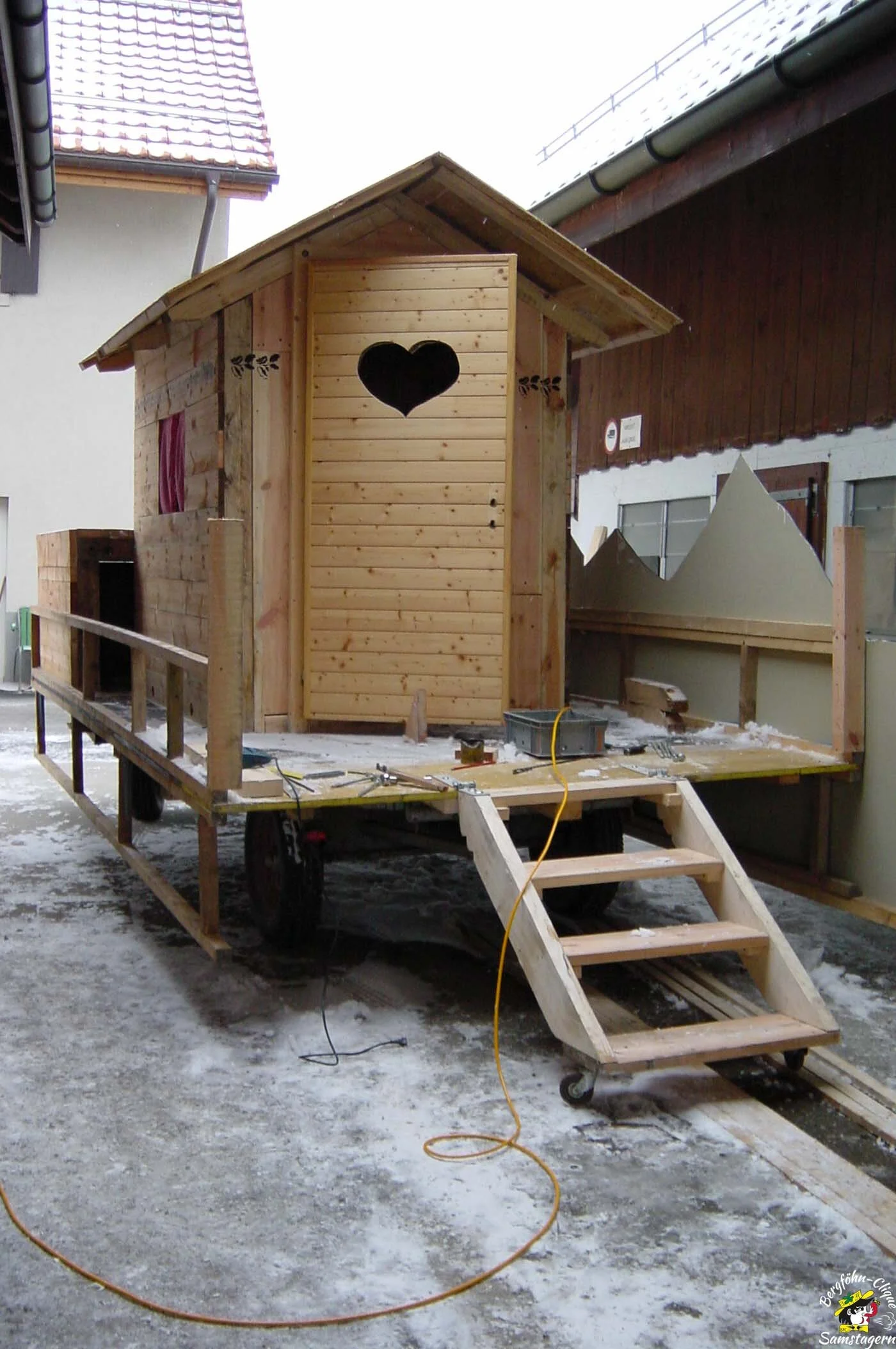Wagenbau_2003_12.jpg