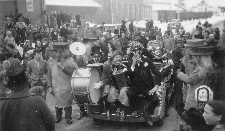 1955-1.jpg