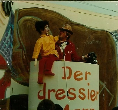 1972-3.jpg