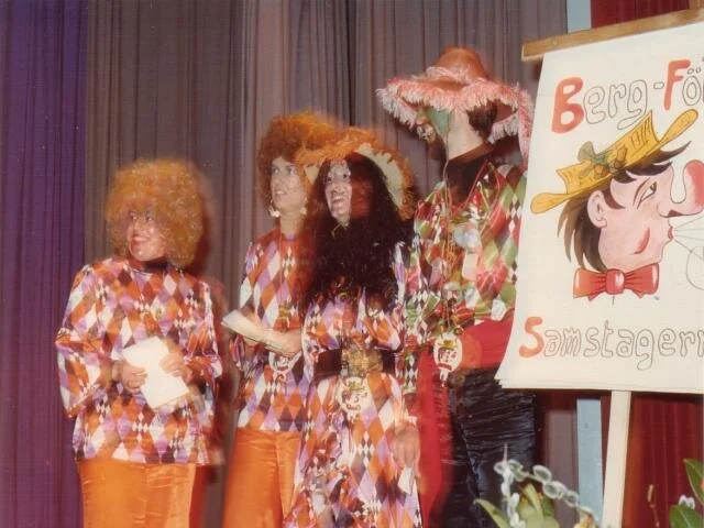 1977.jpg