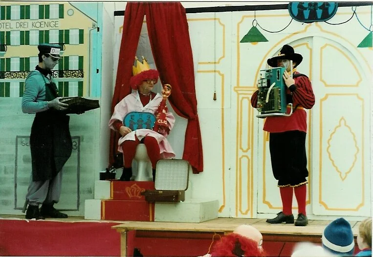 1982-1.jpg