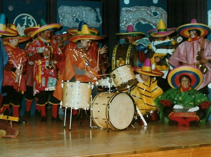 1983-3.jpg