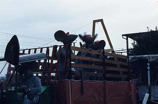 1981_007.jpg