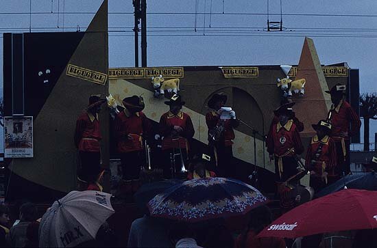 1981_015.jpg