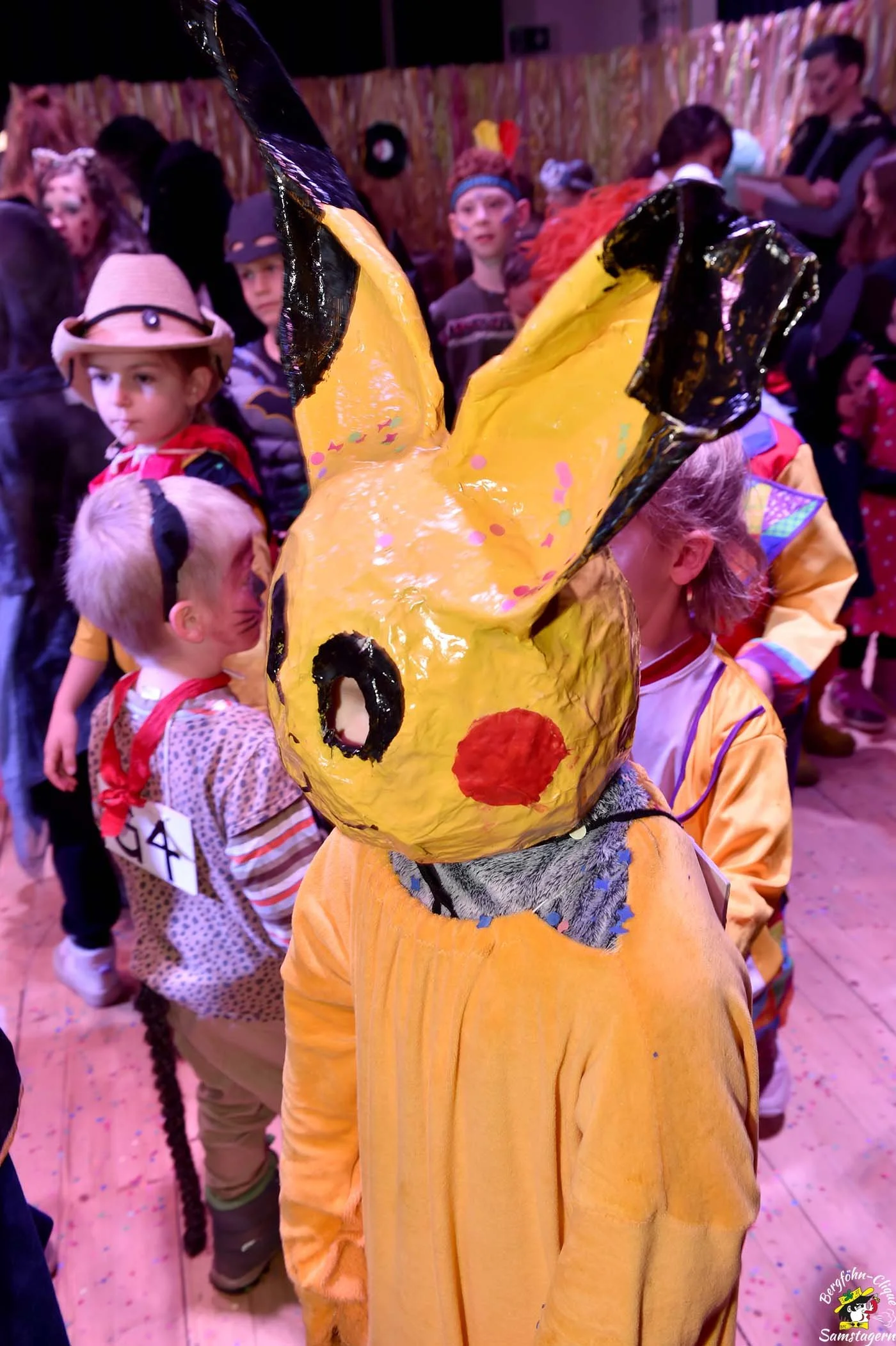 Kinderfasnacht_Samstagern_2022_135.jpg