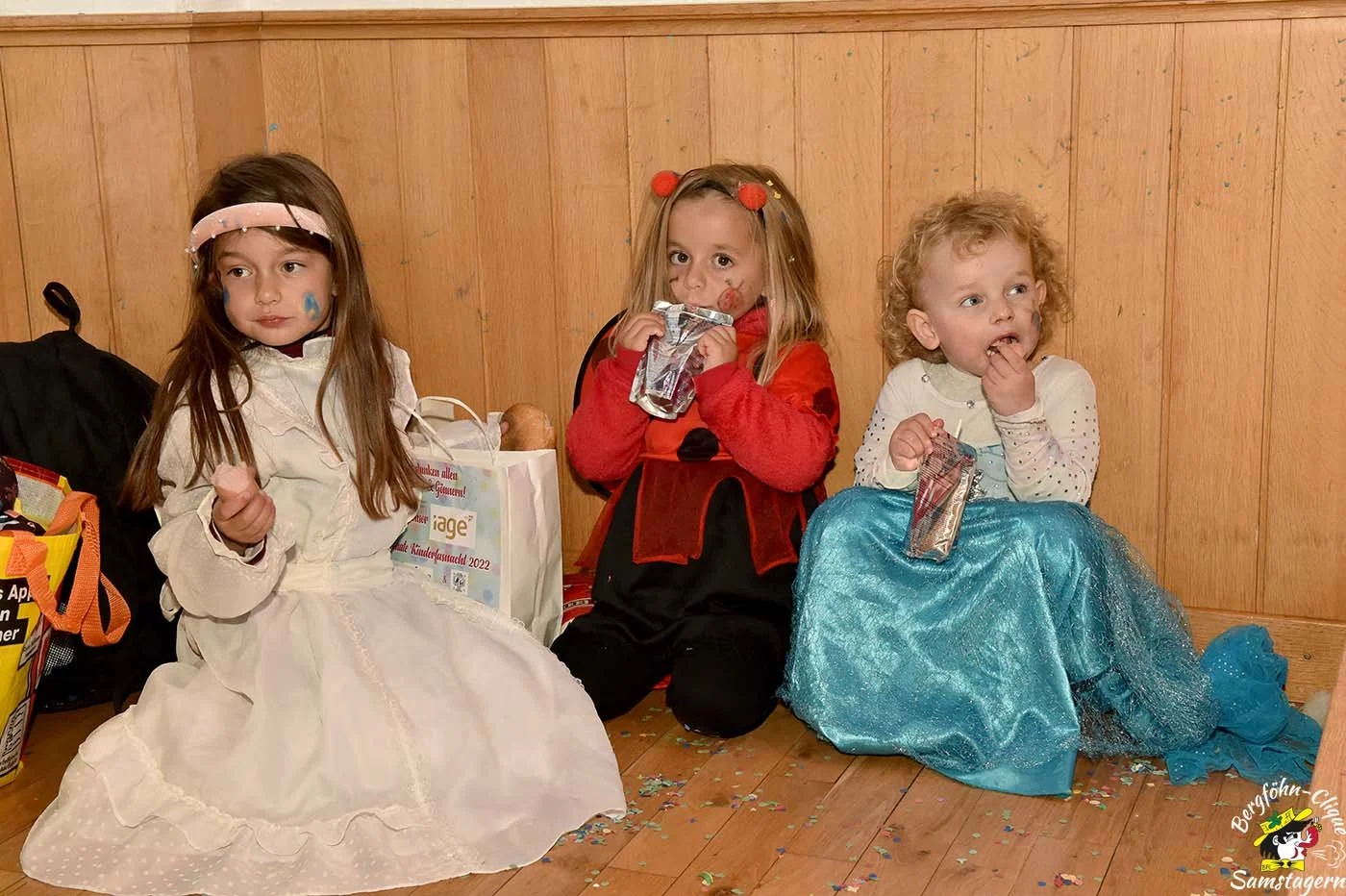 Kinderfasnacht_Samstagern_2022_174.jpg