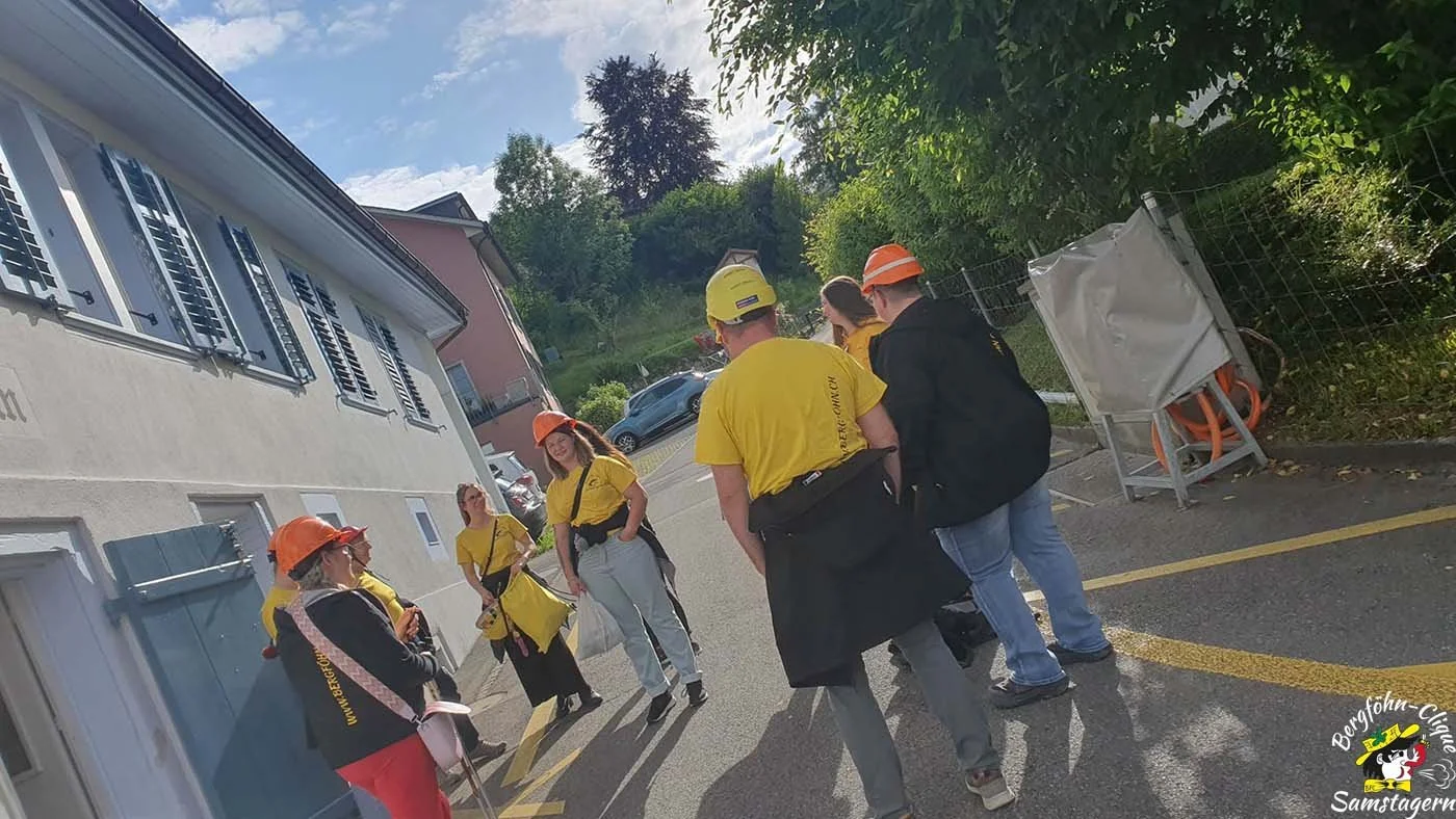 Absenden_2026_04.jpg