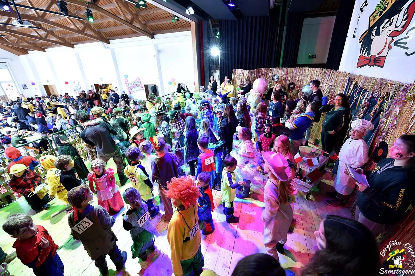 Kinderfasnacht_Samstagern_2022_142.jpg