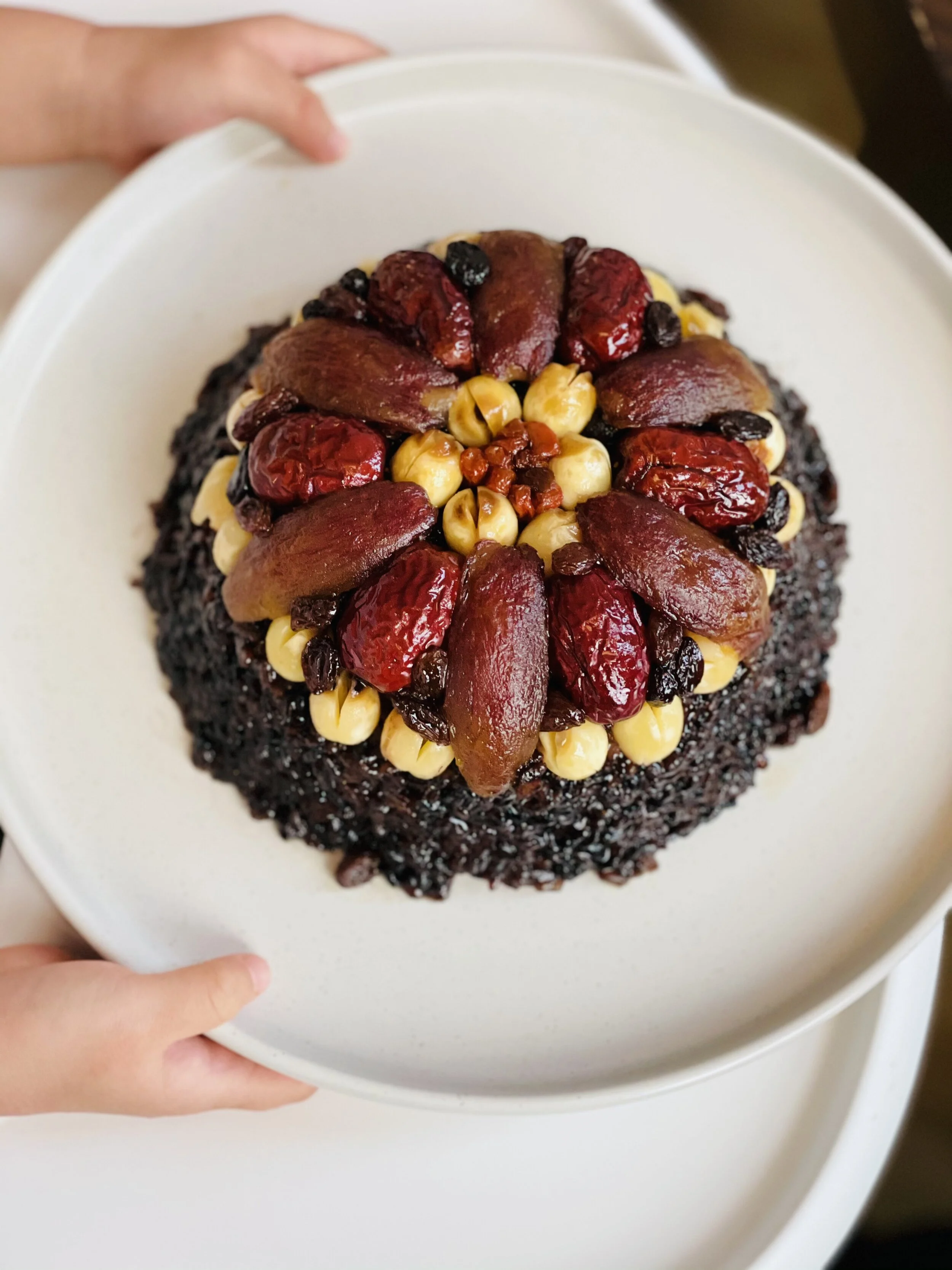 Eight Treasure Rice Filled with Taro Paste&nbsp;To be steamed at home for 30mins.&nbsp;手工芋泥八宝饭   £28 (serves 2)             (SOLD OUT)