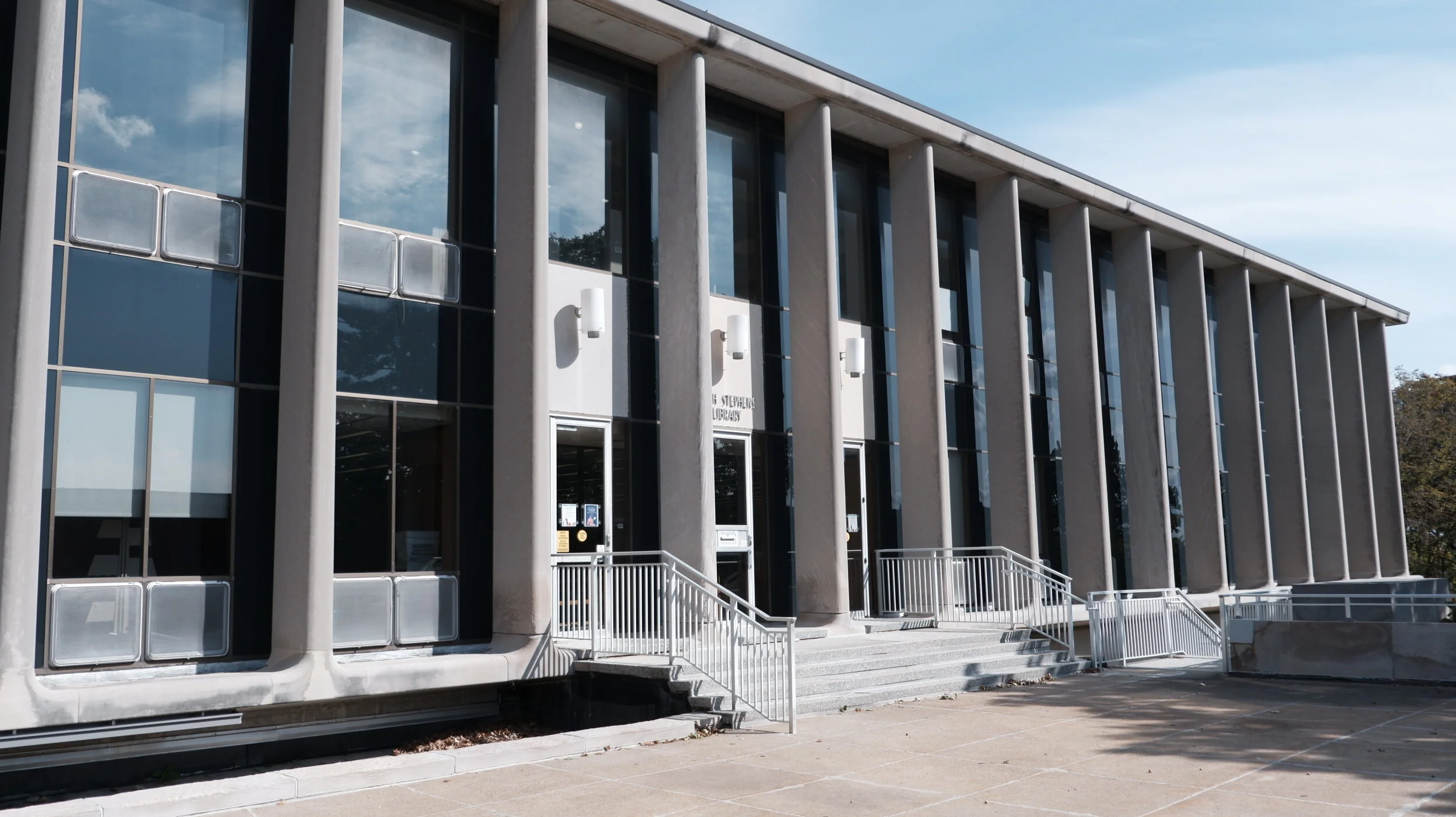 Stephens College Library