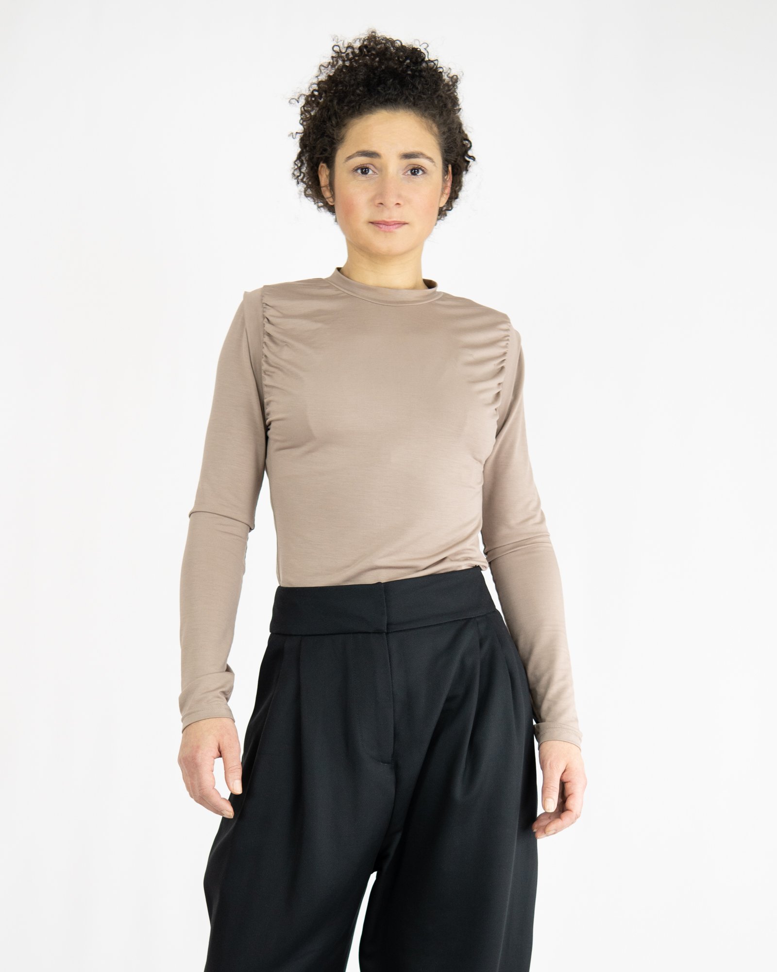 OF_2_LS_2_Shirt SOULAGE Rosewood-6.jpg