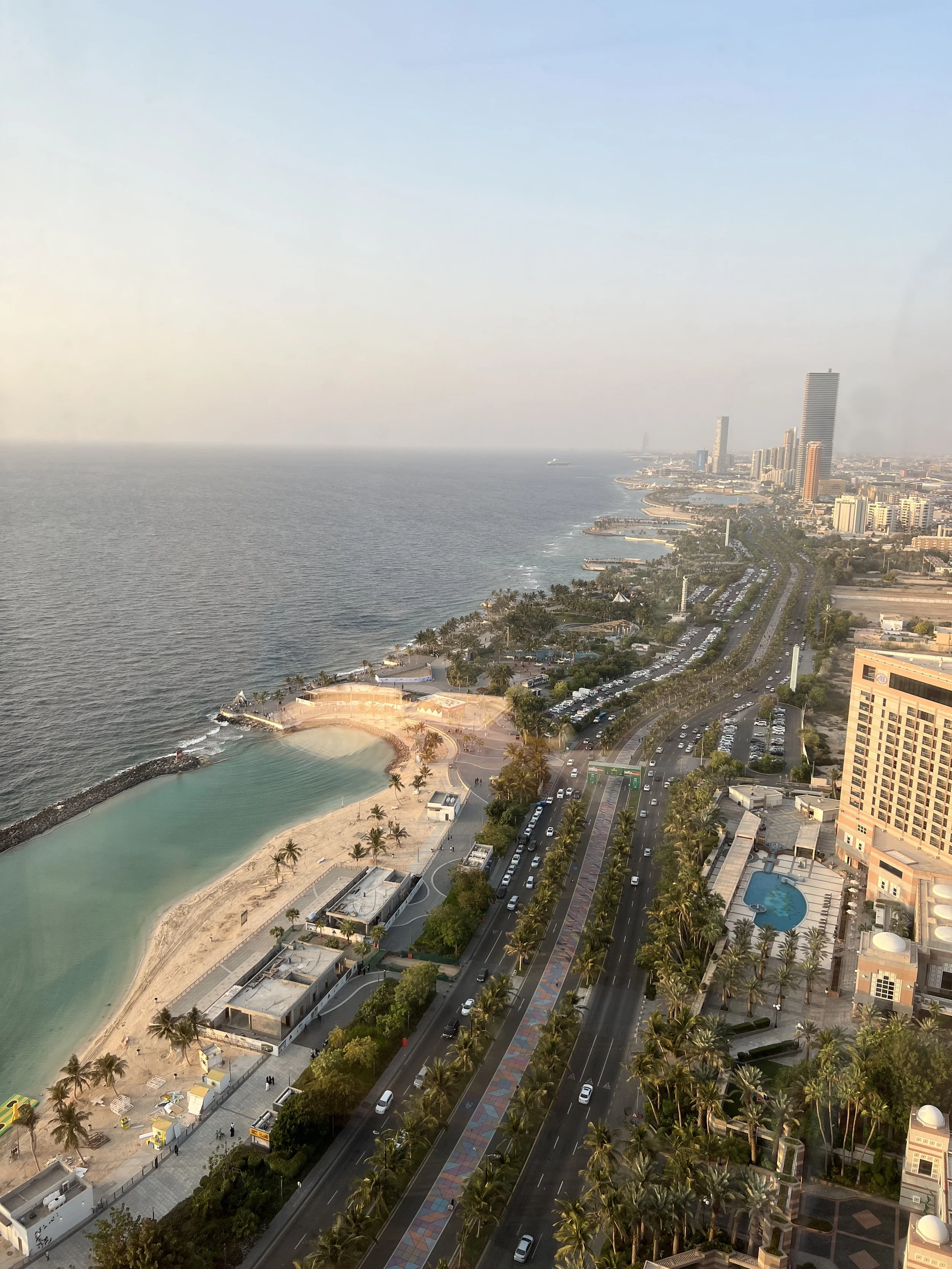 Comparing & contrasting Riyadh and Jeddah | Star-Cat | Star-CaT