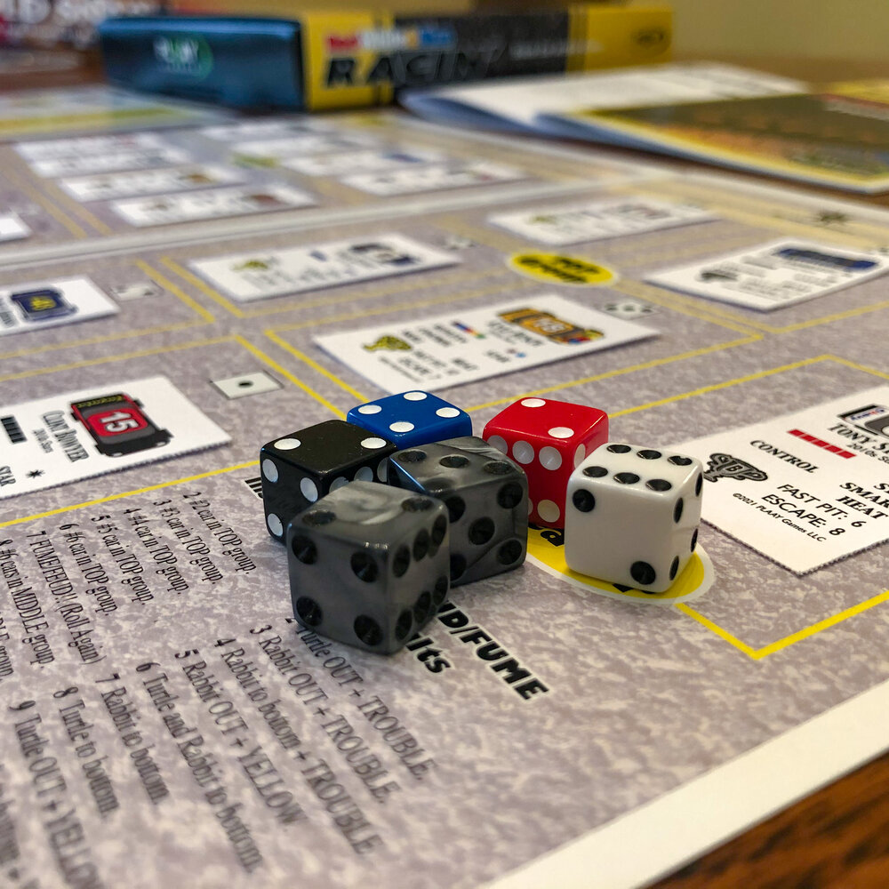 1 CAR D: Stock Car Racing Game, Board Game