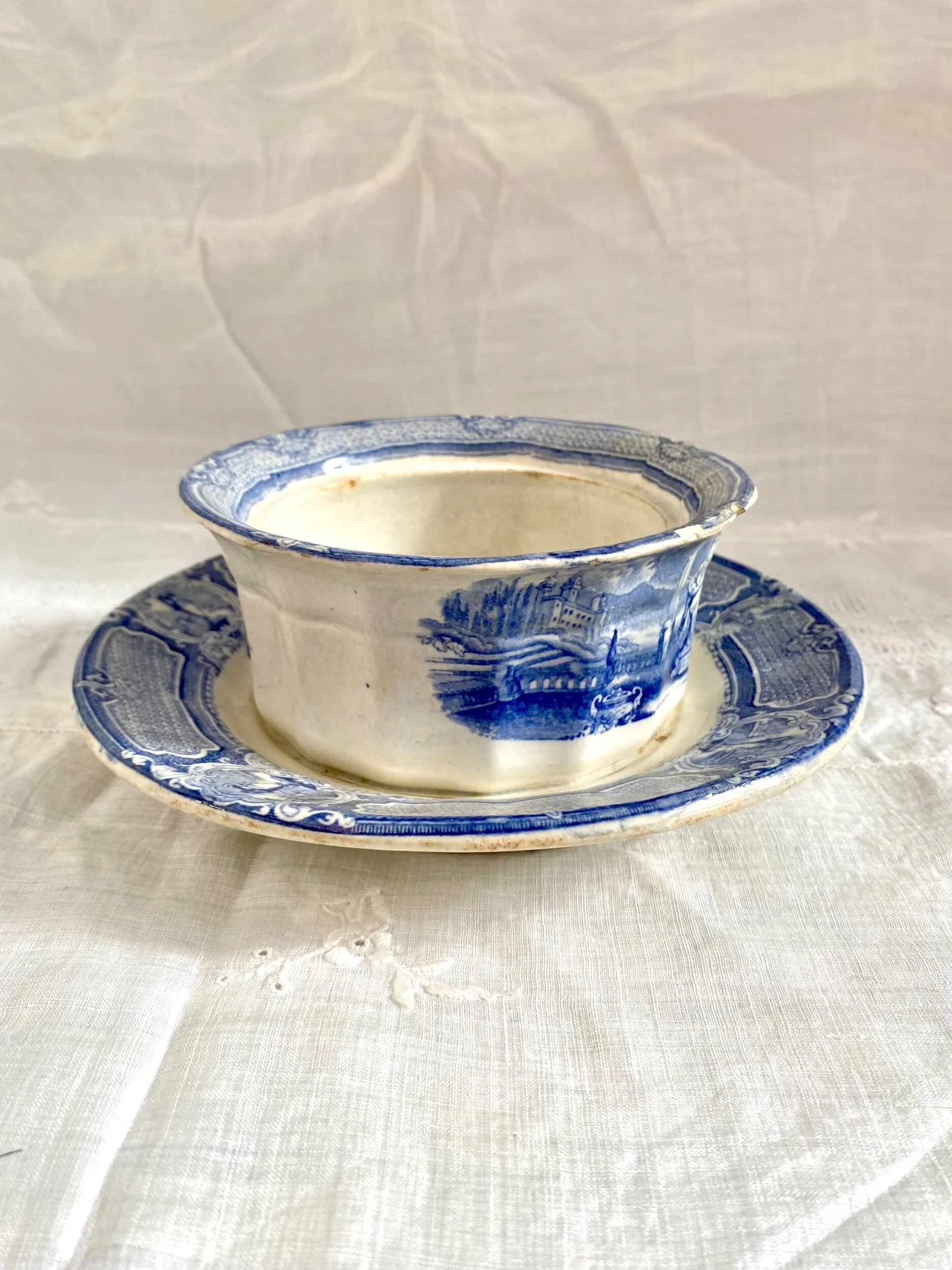 ACBC84D8-0536-497B-9663-BB65FBE31AD2