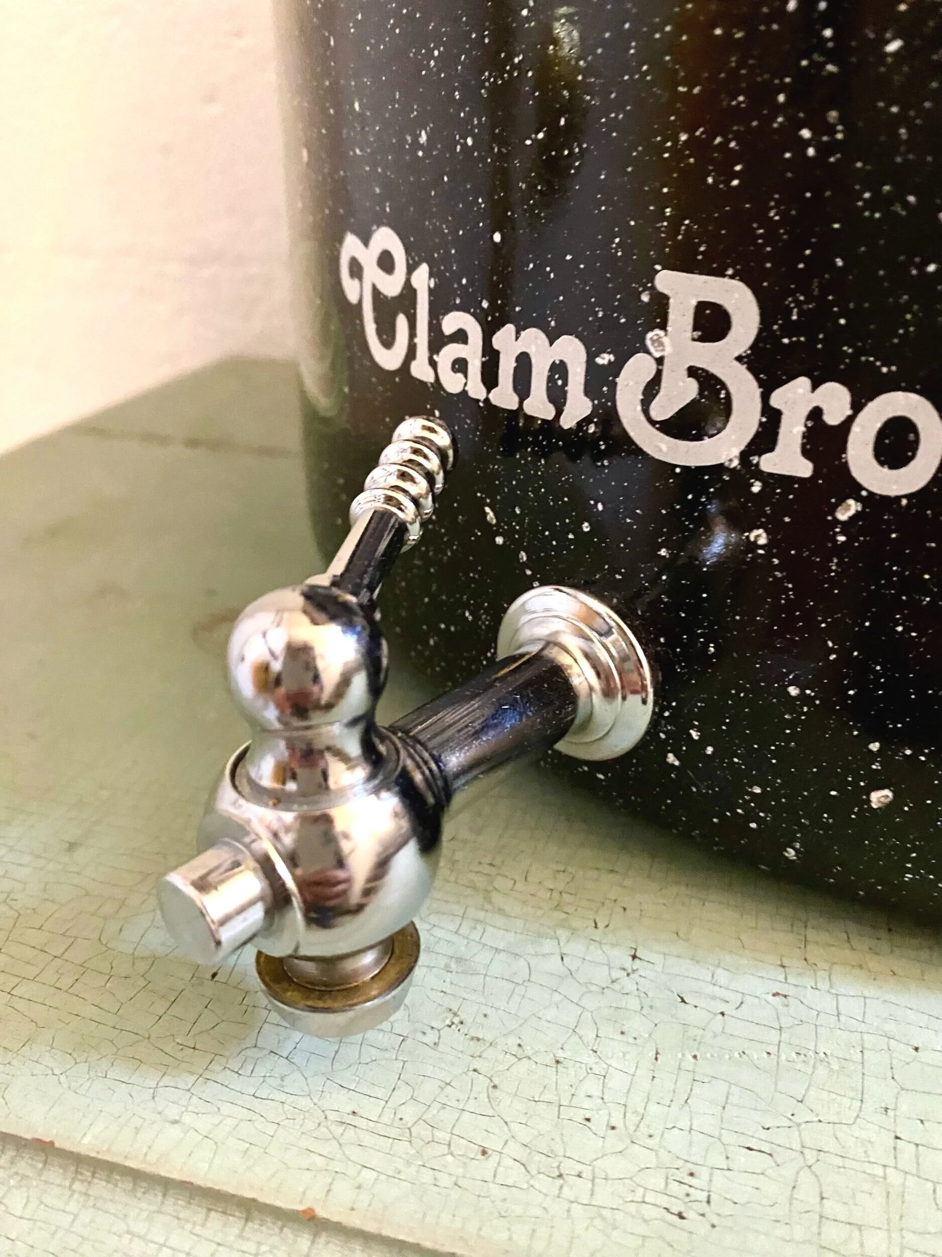 1EF9FE9E-382F-4C2A-B647-49CF5759750F