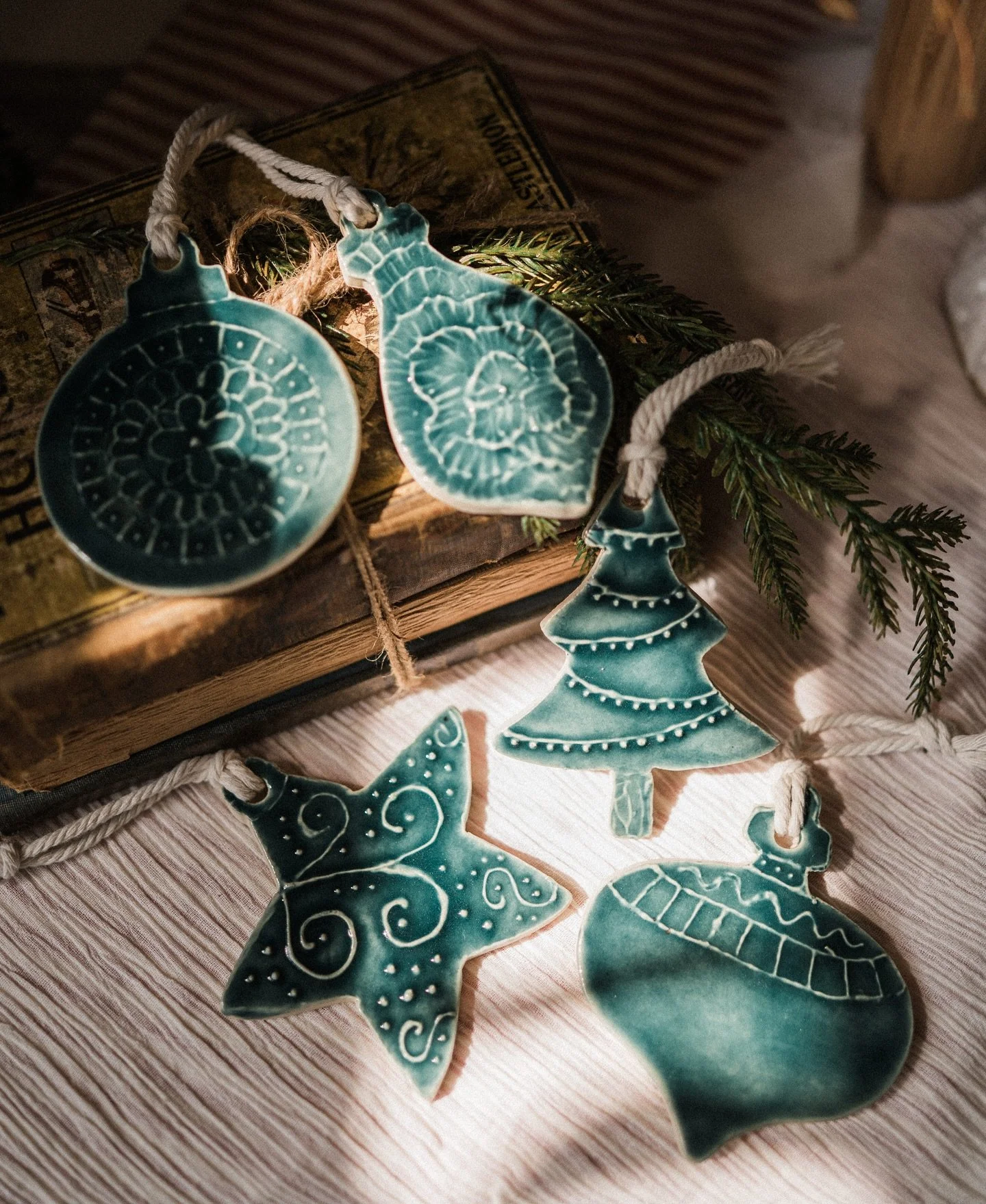 There is nothing better than being together for the holidays. Every holiday season, we aim our focus on offering new memory making experiences for you and your loved ones. This year, we&rsquo;re extra proud and excited about the magical holiday handb