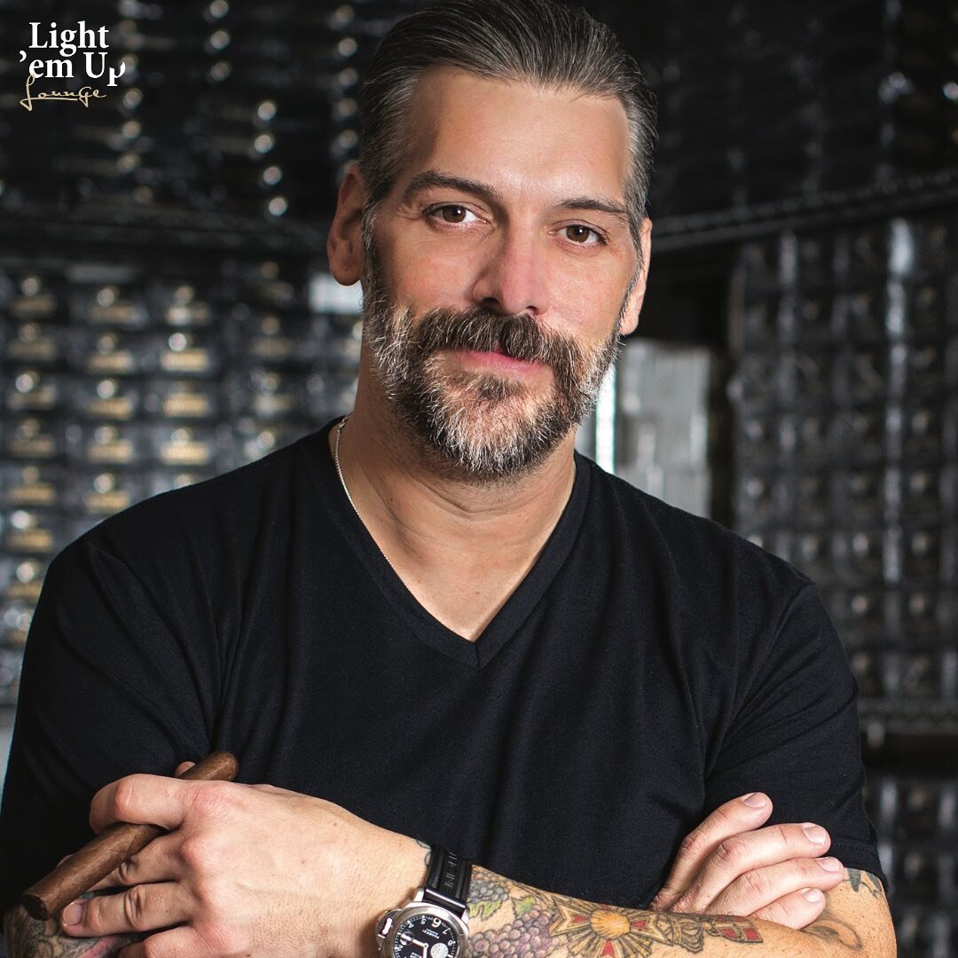 This week at&nbsp;Light 'em Up Lounge: 

Pete Johnson from Tatuaje Cigars

🗓&nbsp;Wed 2pm ET / 8pm CET&nbsp;⏰
www.lightemupworld.com/lounge

In 1993, at the age of 22, Pete Johnson entered the tobacco industry, working retail in Los Angeles, Califor