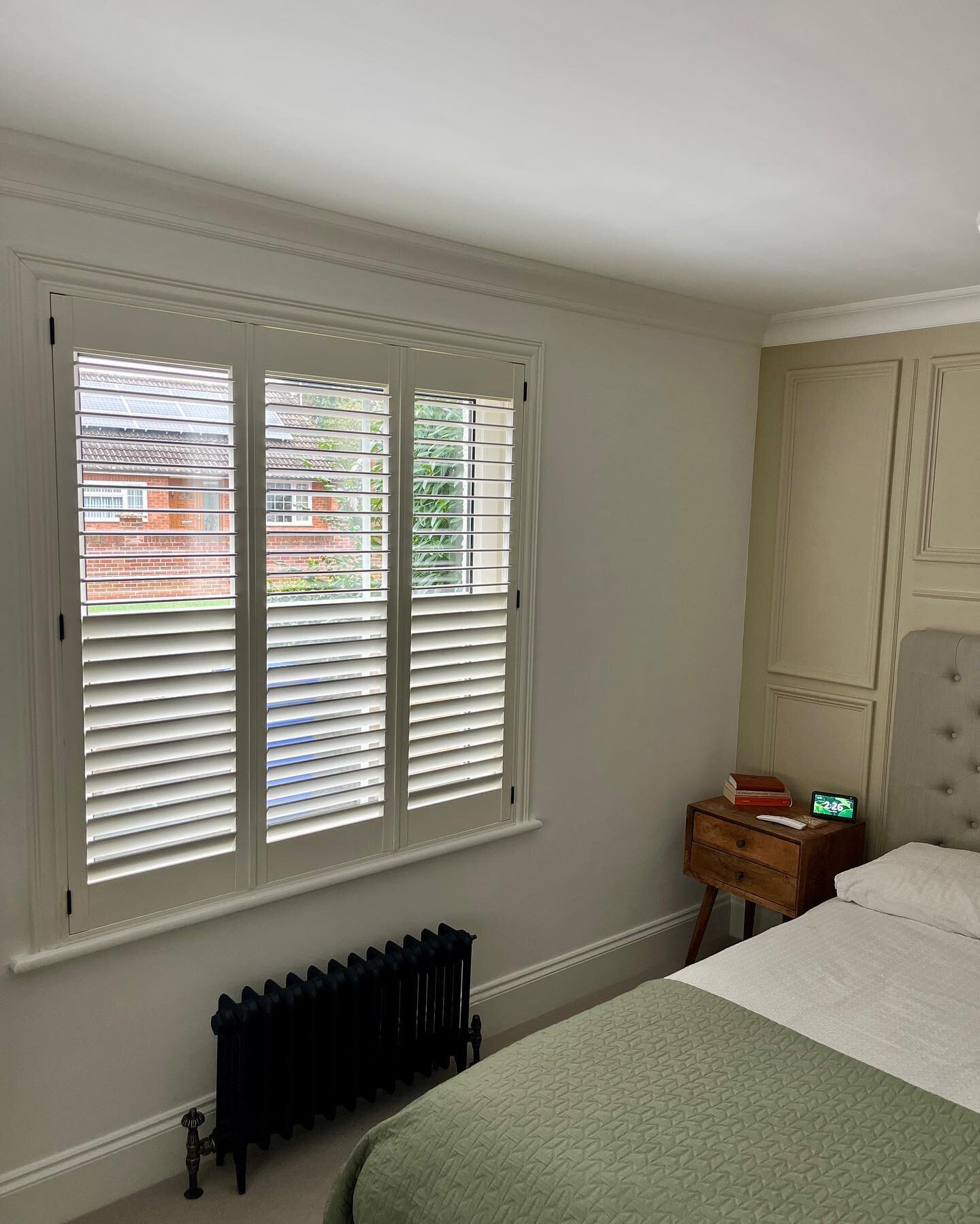 Plantation Shutters.
#plantationshutters #beroomdecor #interiordesign #interiordecor