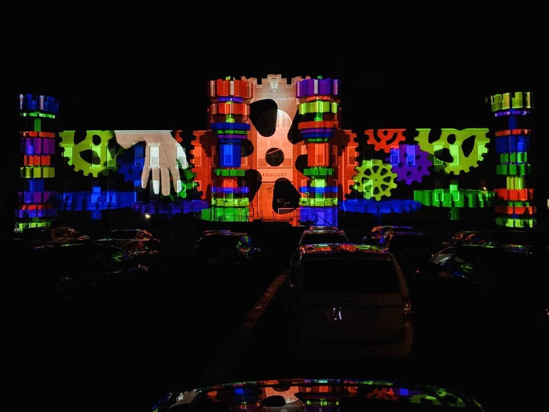 The 2nd&nbsp;annual &lsquo;Armoury in Lights&rsquo; is an outdoor, COVID-compliant event happening in Chatham, Ontario. The light show runs three times a night from December 14 to December 20, 2020. This year, the event has been transformed into a dr